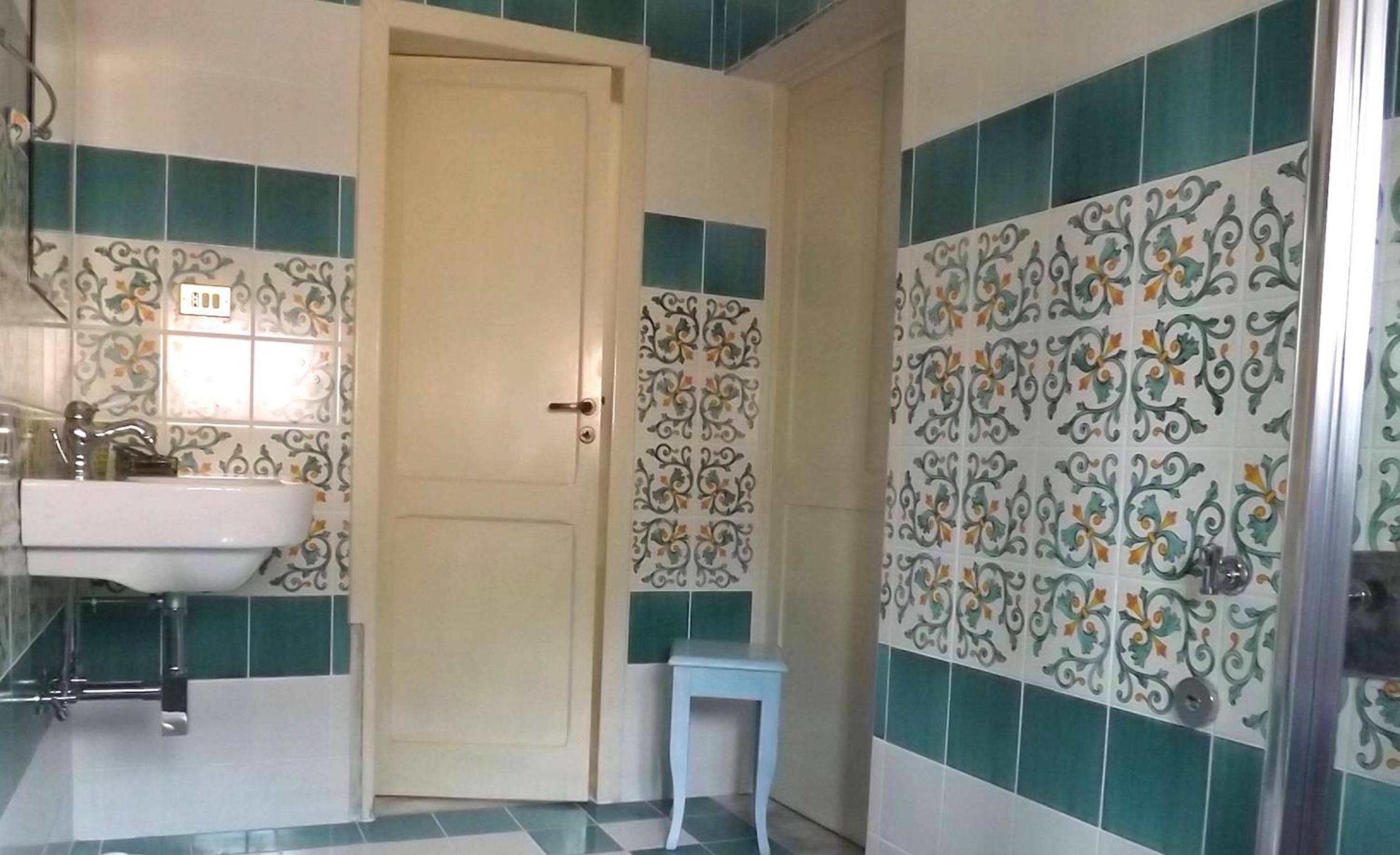 Double Room with Private Bathroom photo 3