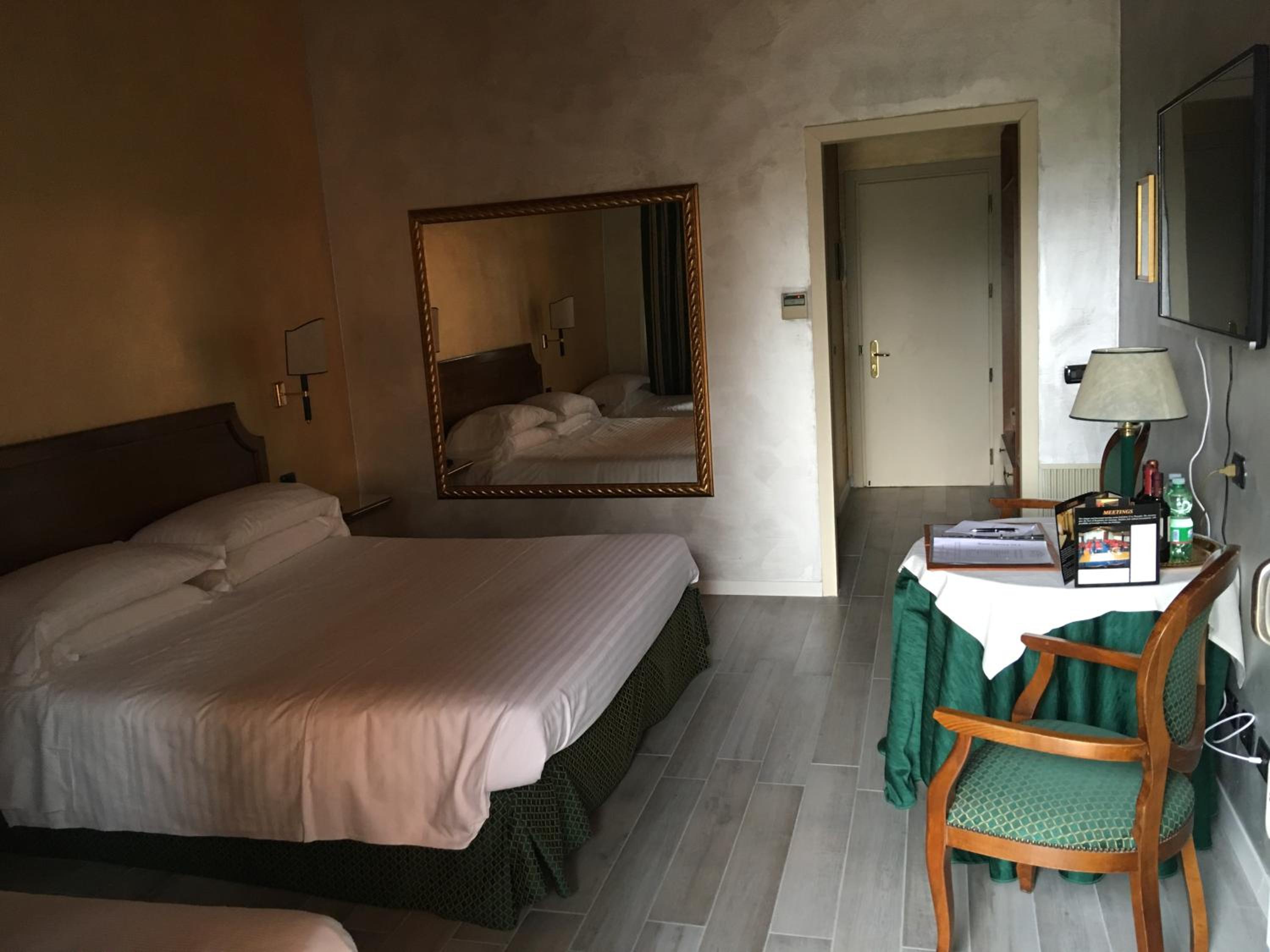 Executive Suite photo 1