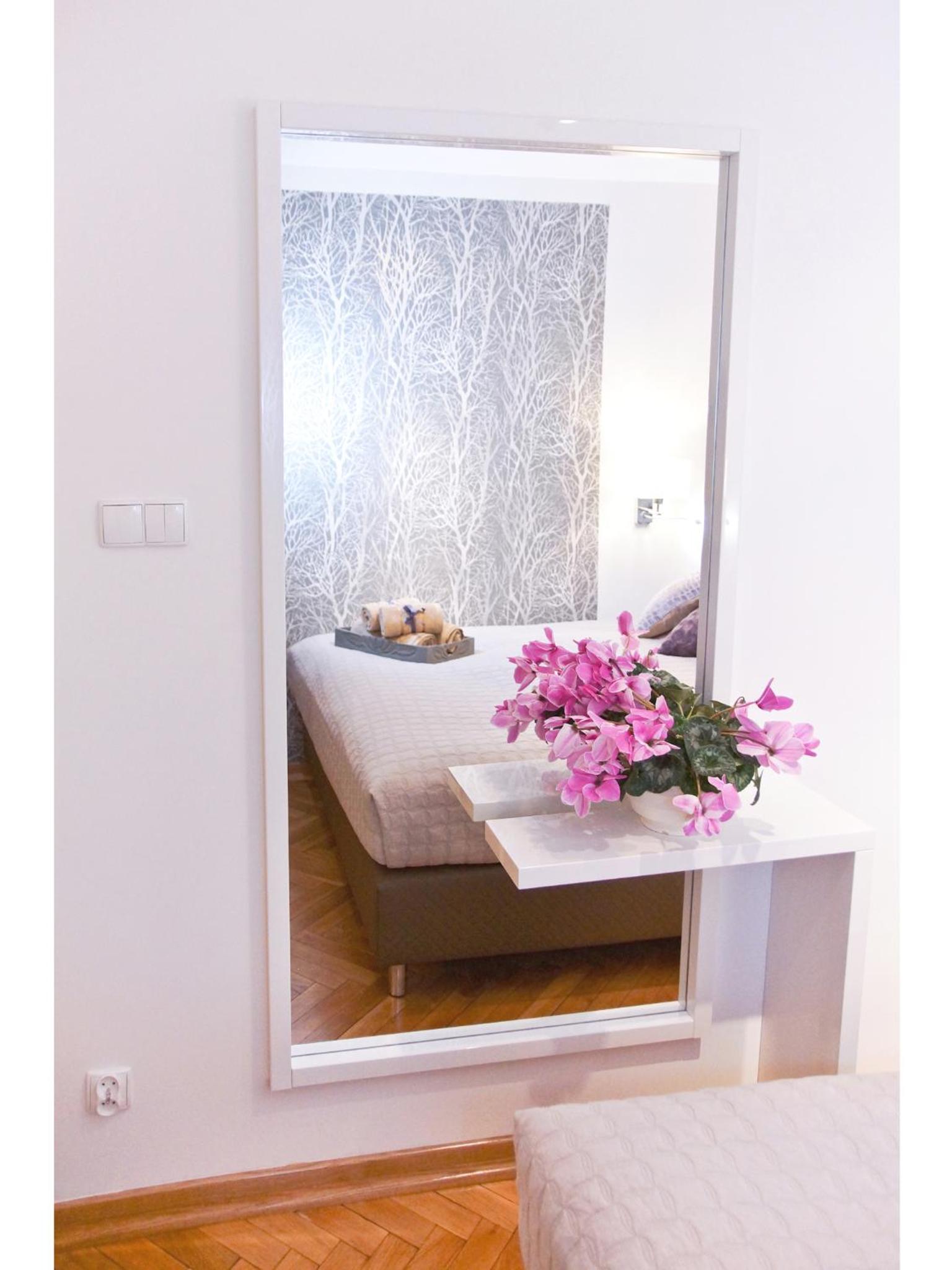 One-Bedroom Apartment - Photo 33