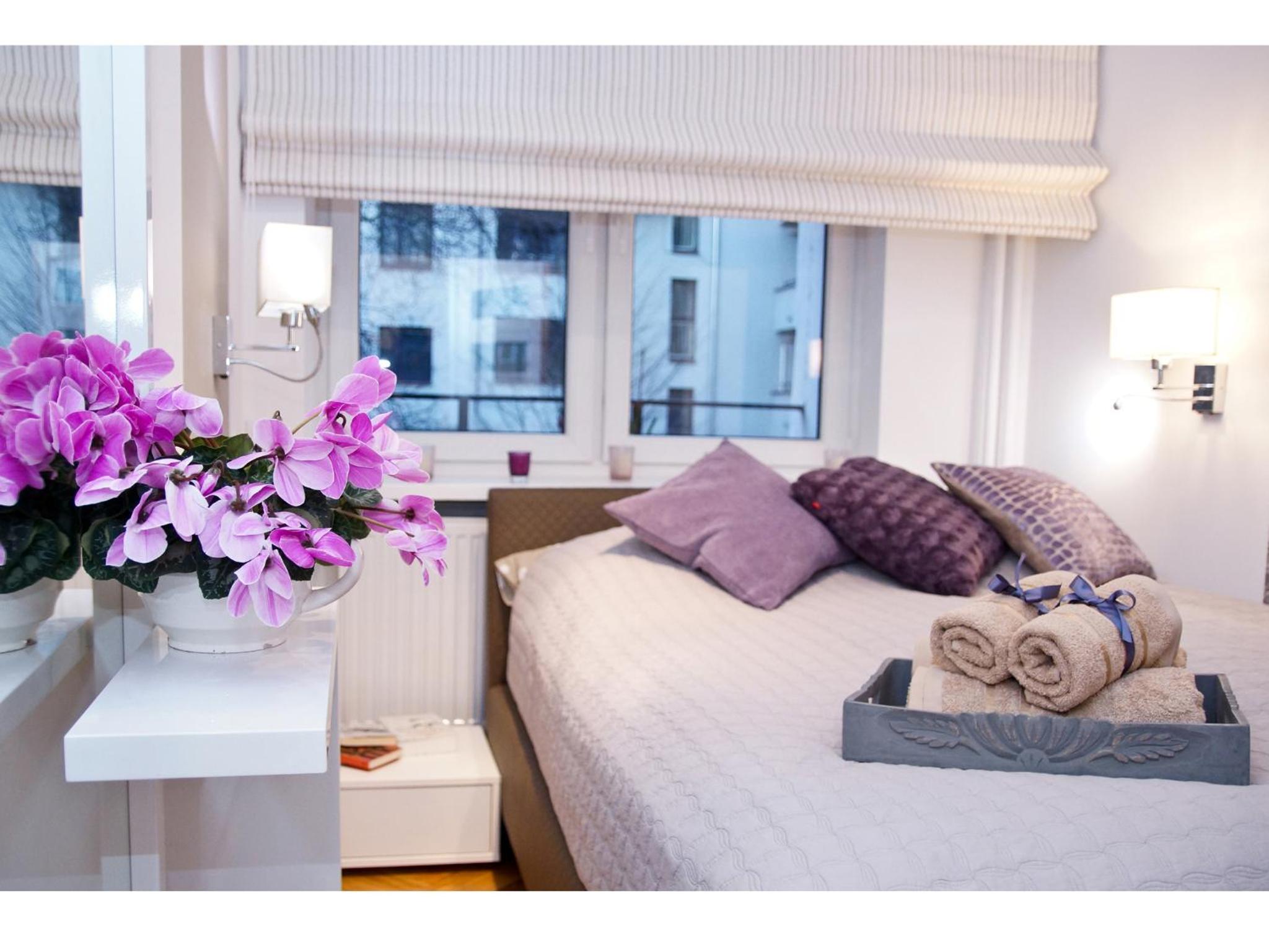 One-Bedroom Apartment - Photo 34