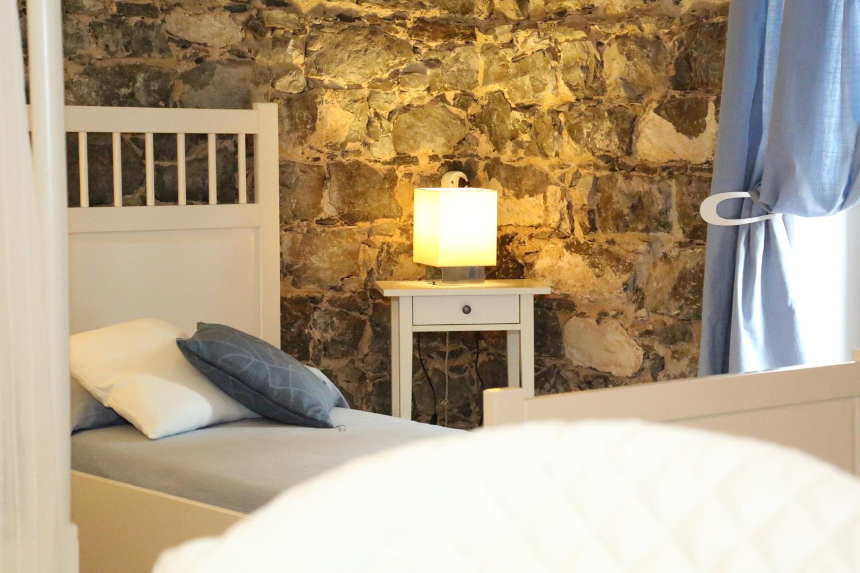 Superior Quadruple Room - Photo 4