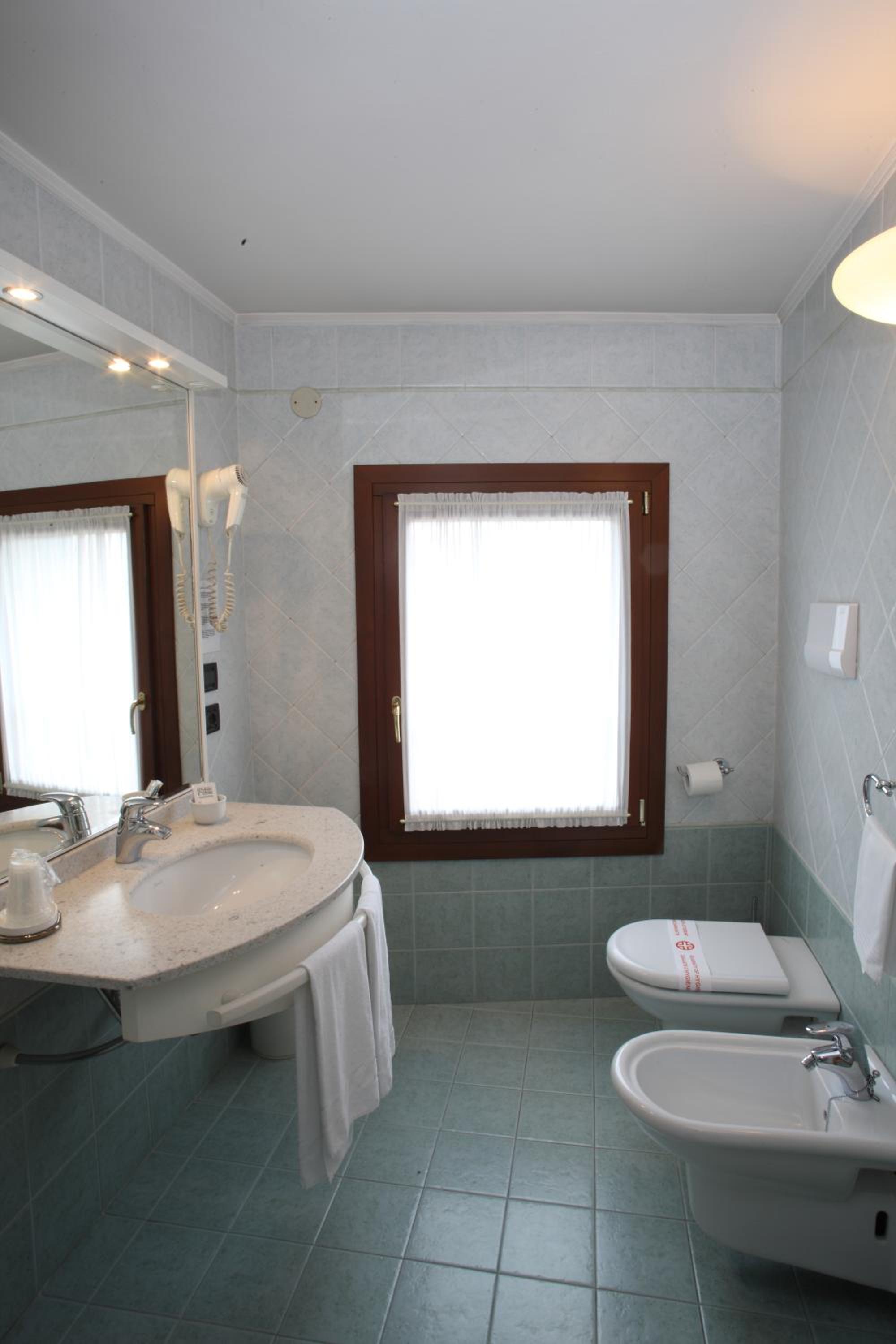 Quadruple Room photo 2