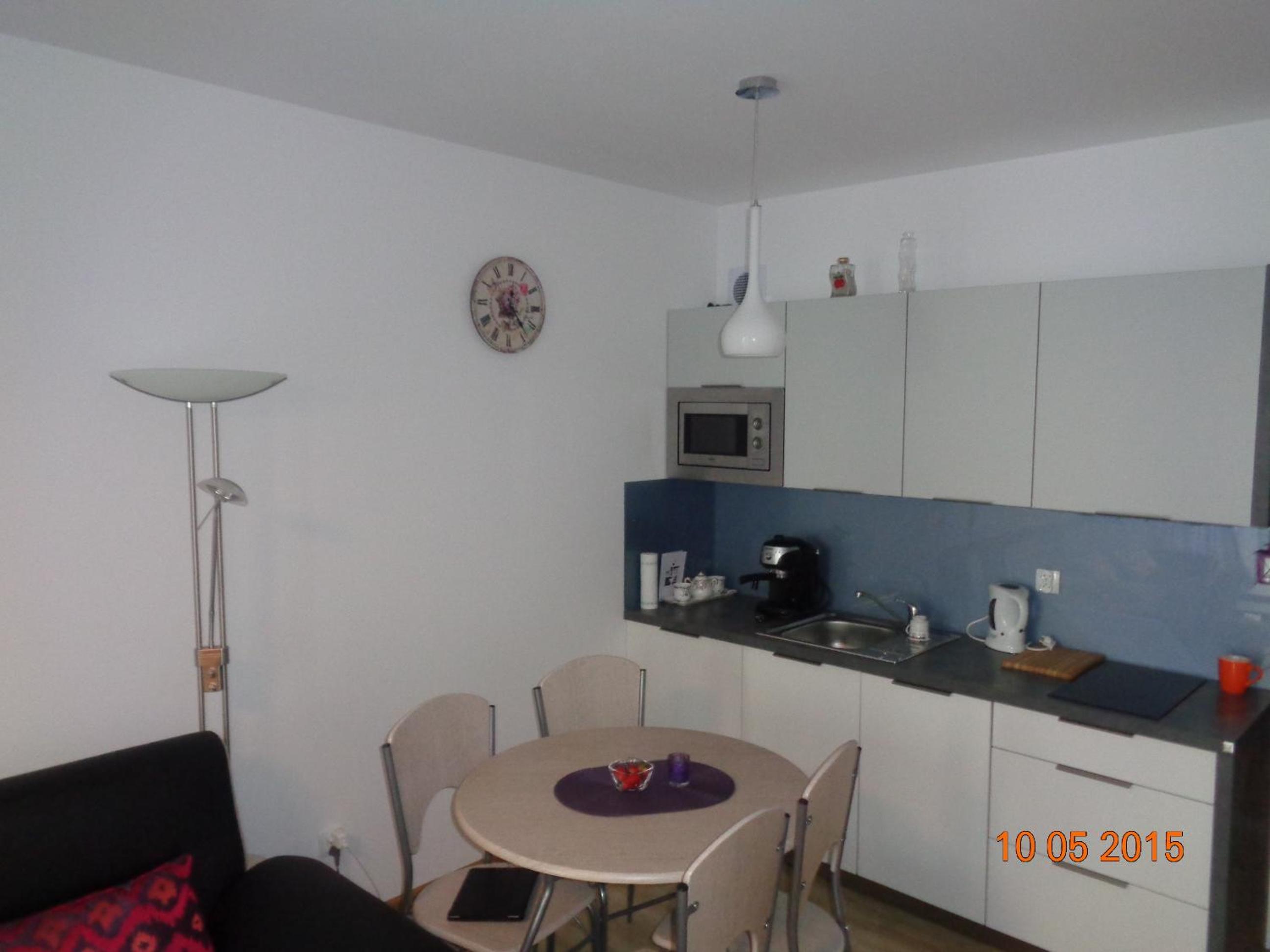 Studio Apartment - Photo 30