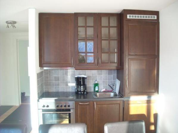 One-Bedroom Apartment - Photo 2
