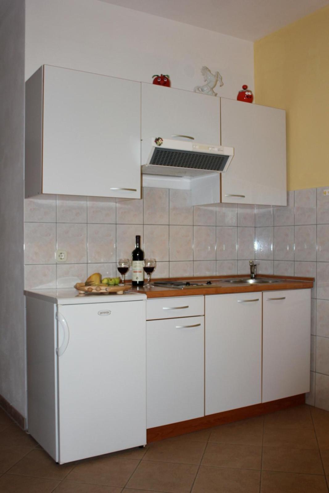 Studio Apartment with Sea View - Photo 6