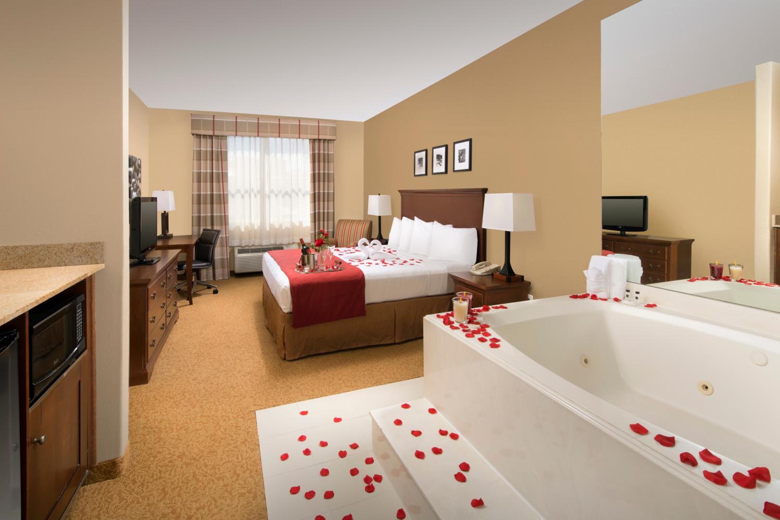 King Room with Spa Bath - Non-Smoking
