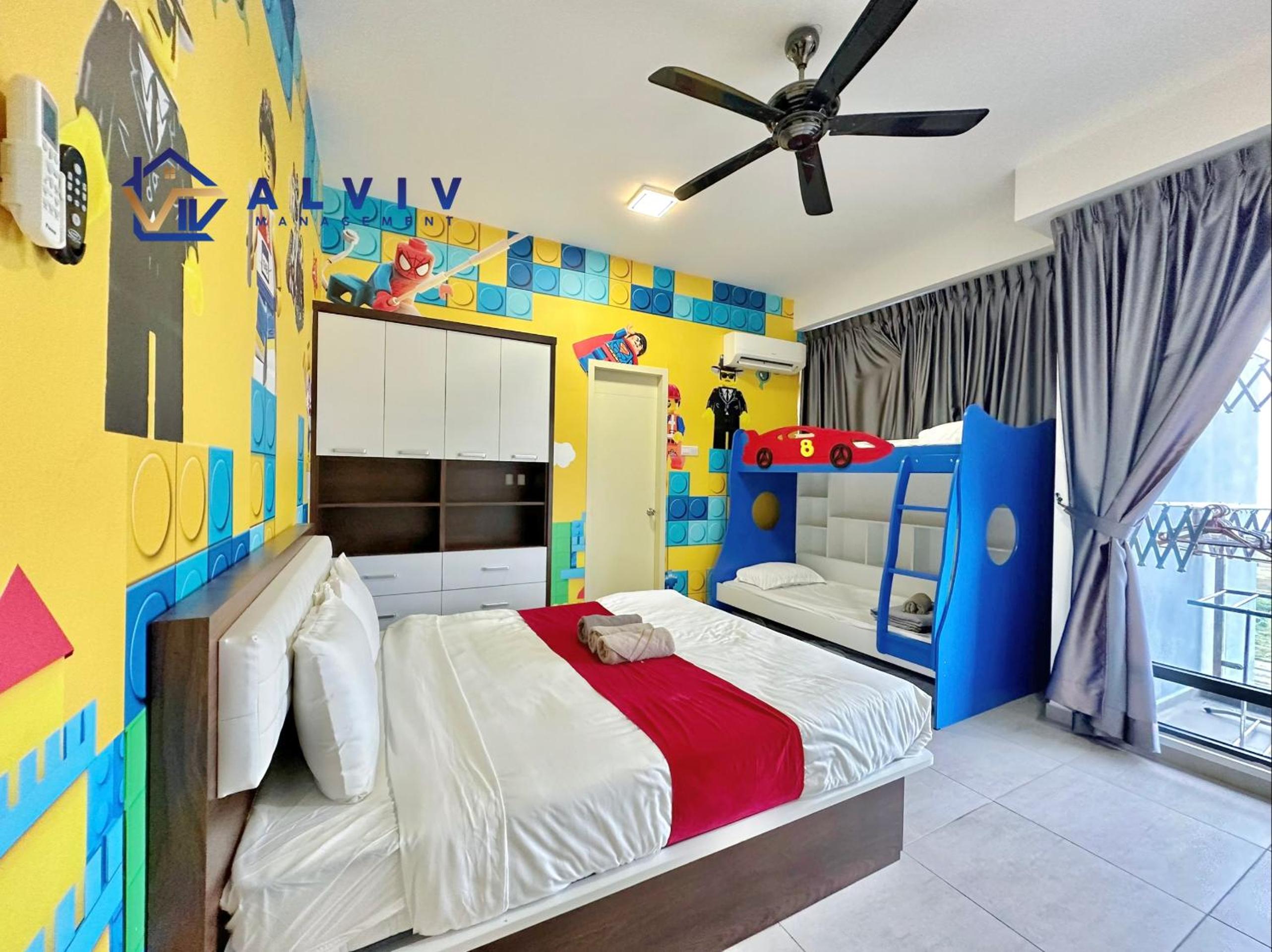 Three-Bedroom Apartment with Sea View photo 1