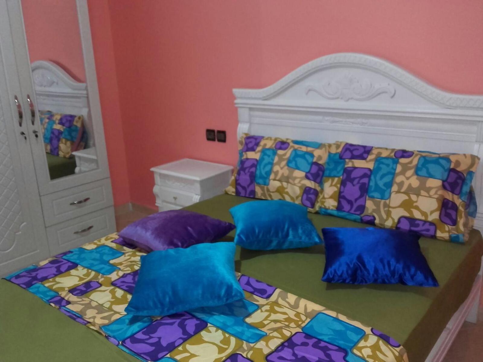 Apartment - Photo 2