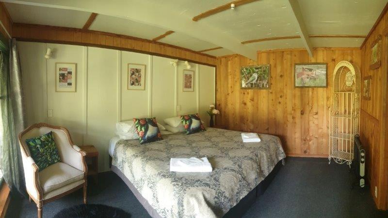 Double Room with Private Bathroom photo 1