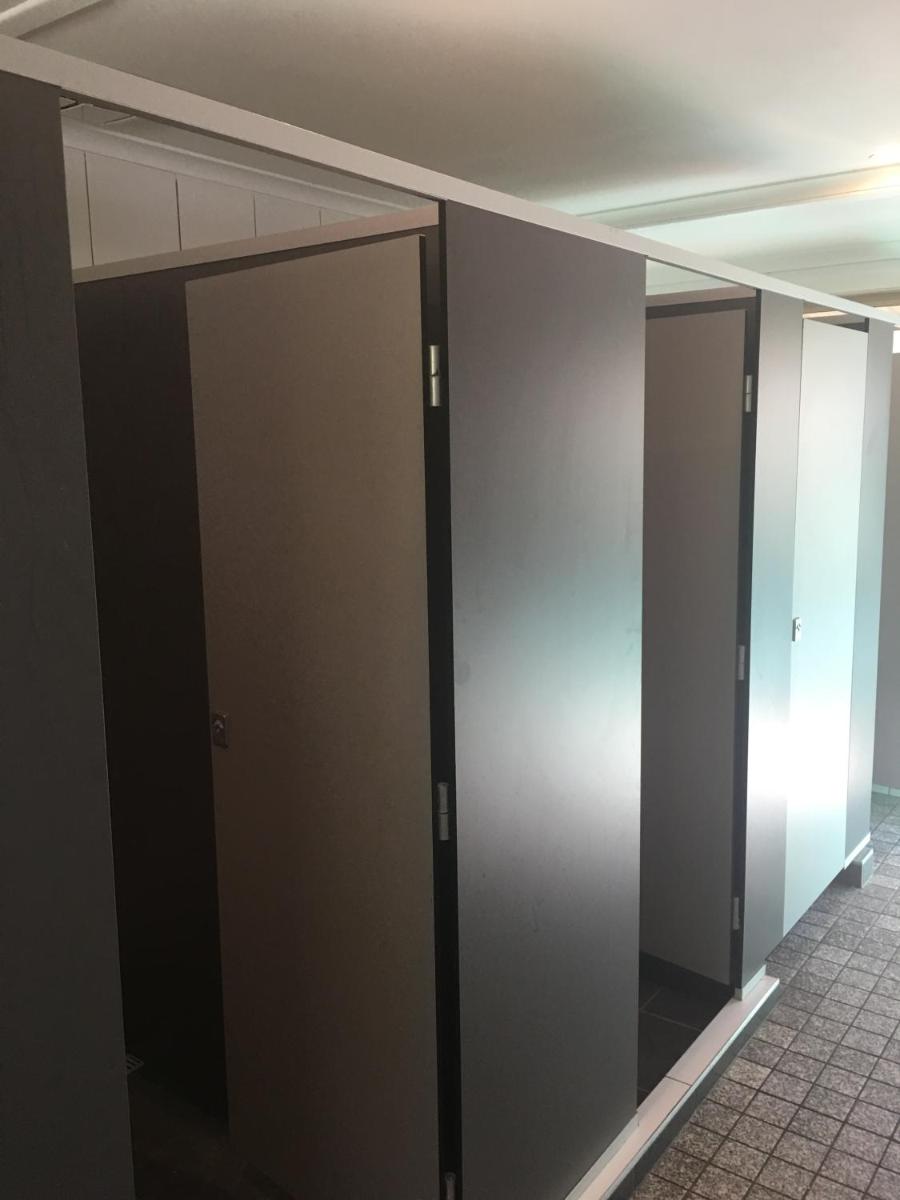 Double Room with Shared Bathroom photo 3