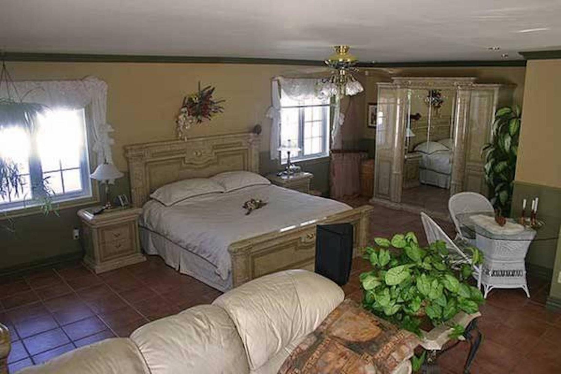 Suite with Terrace photo 2