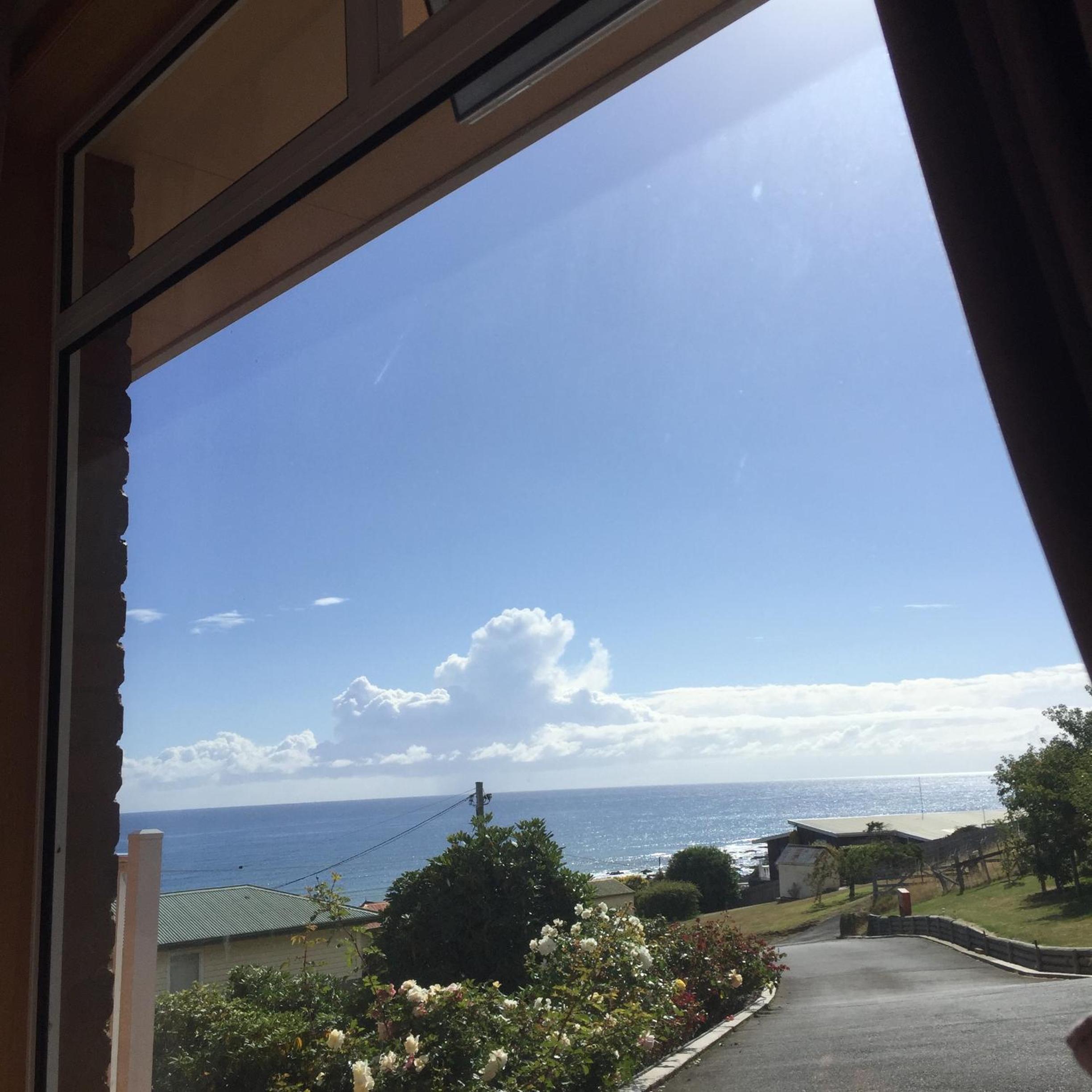 Double Room with Sea View - Photo 3