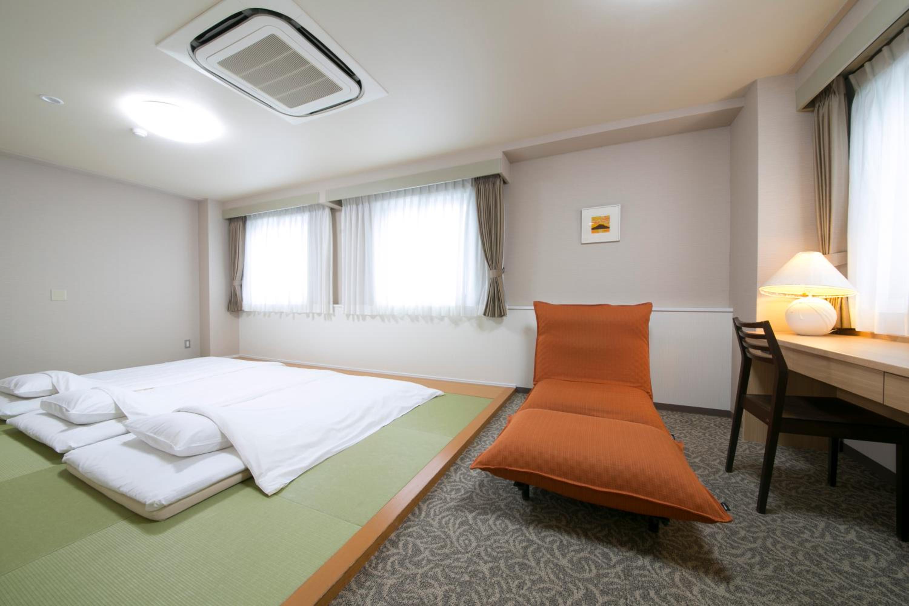 Deluxe Family Room - Non-Smoking  - Photo 7