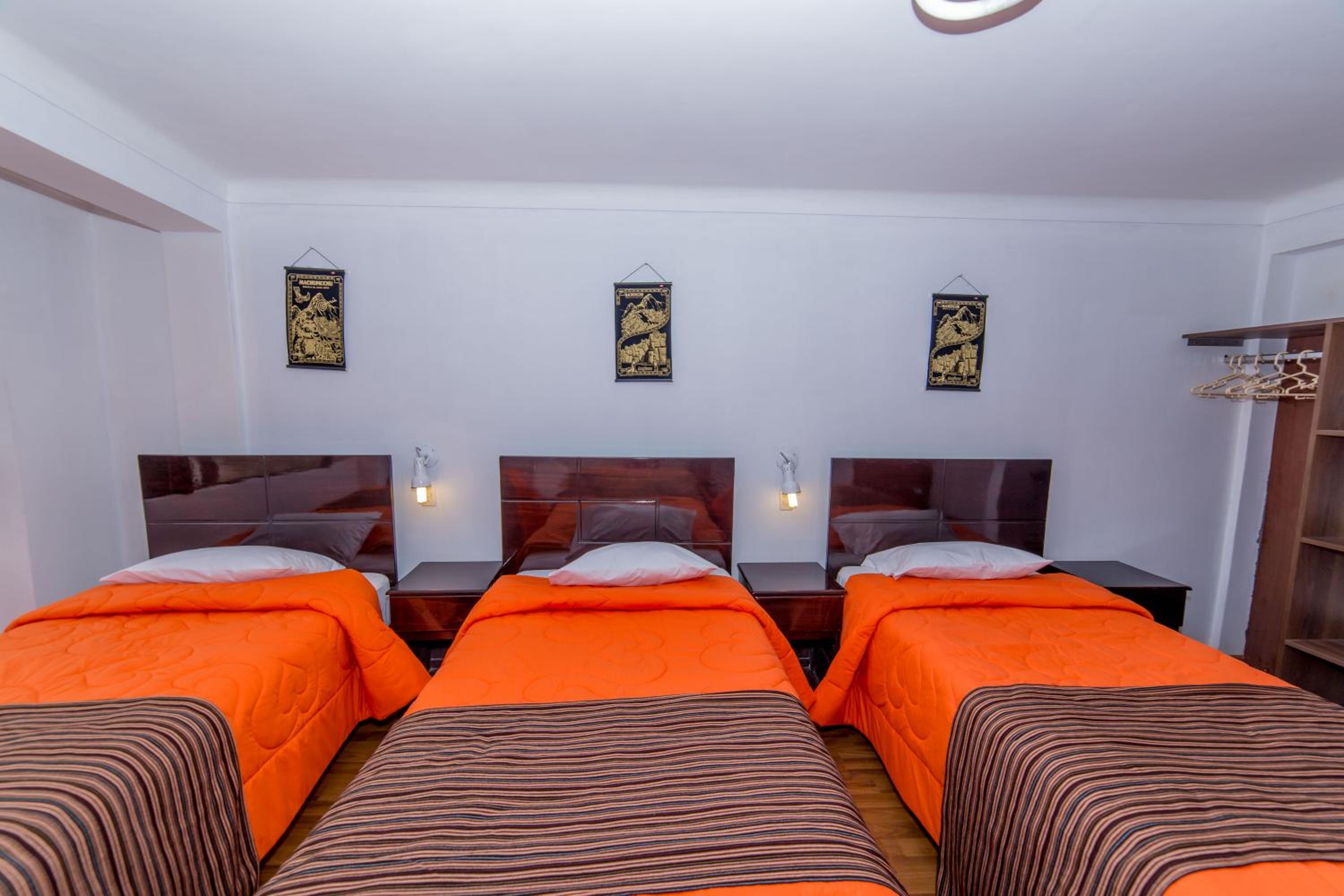 Standard Triple Room - Photo 6