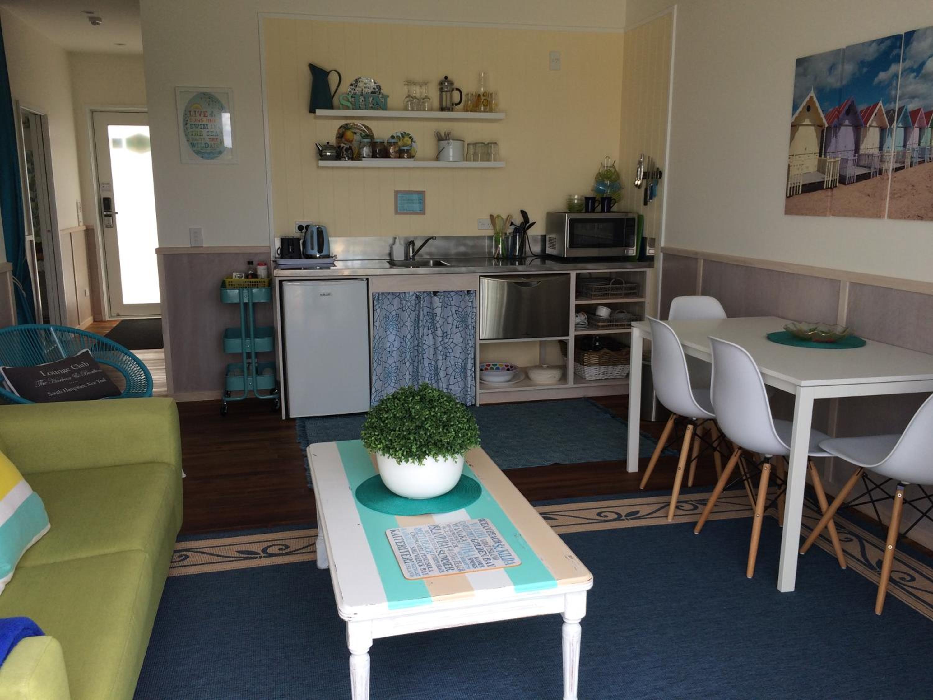 Family Room - Disability Access - Photo 7