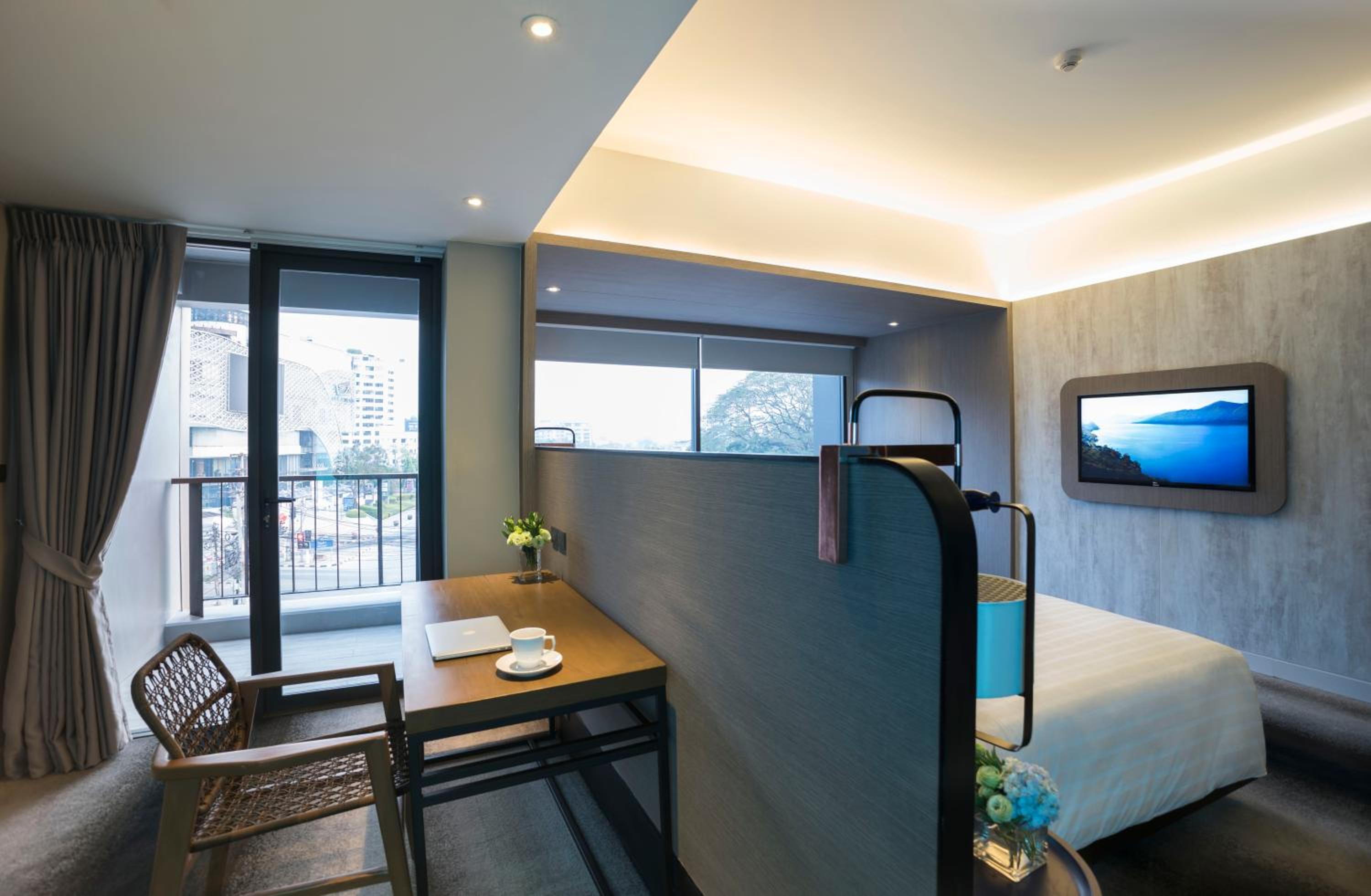 Premium Deluxe Corner (24 Hours Use of Room) photo 3