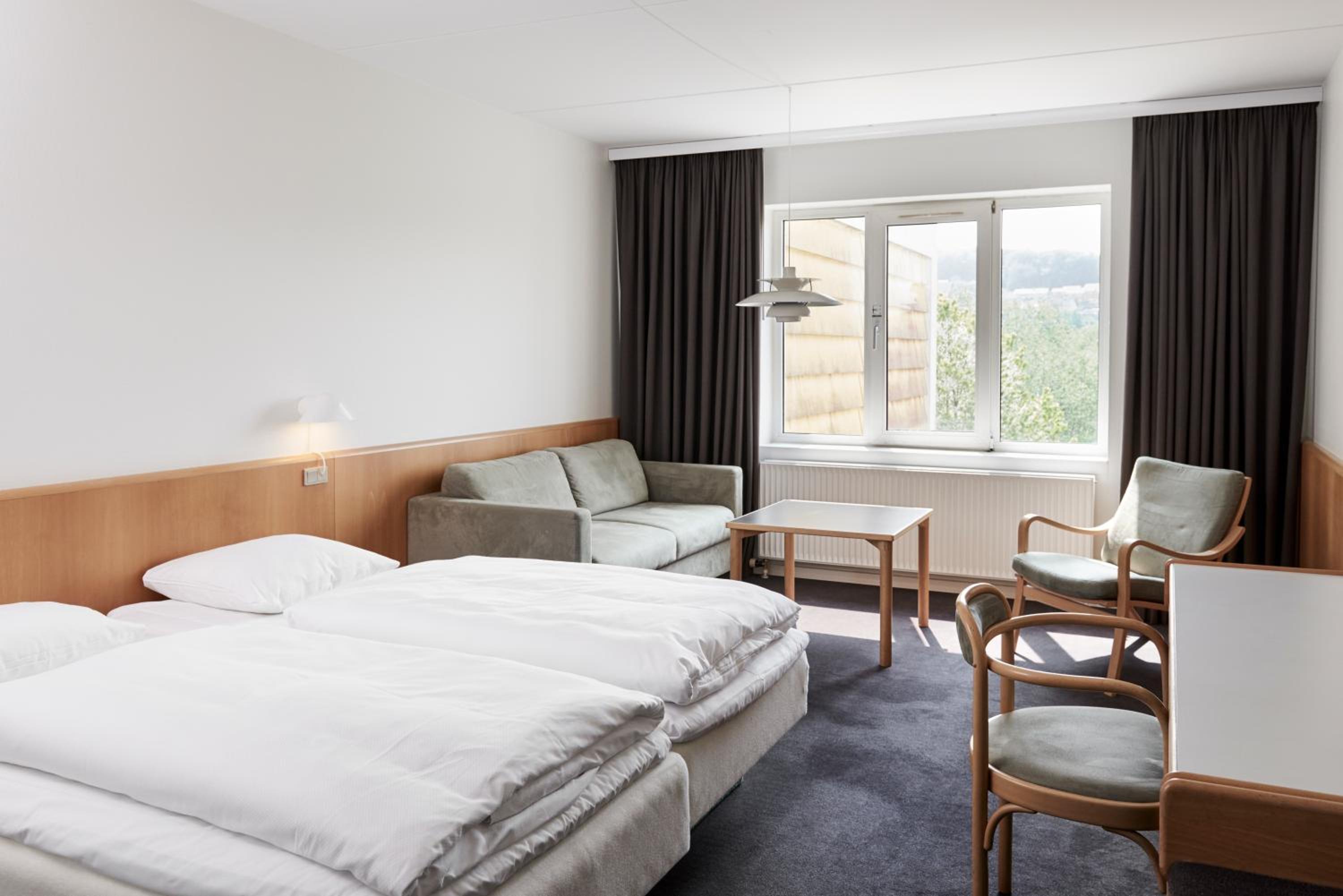 Double or Twin Room - Photo 1