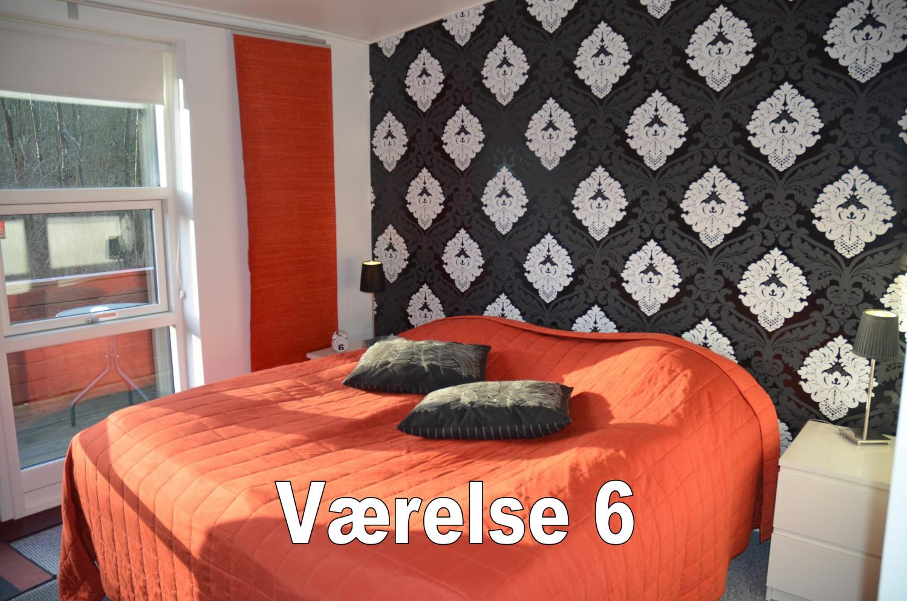 Double Room - Photo 15