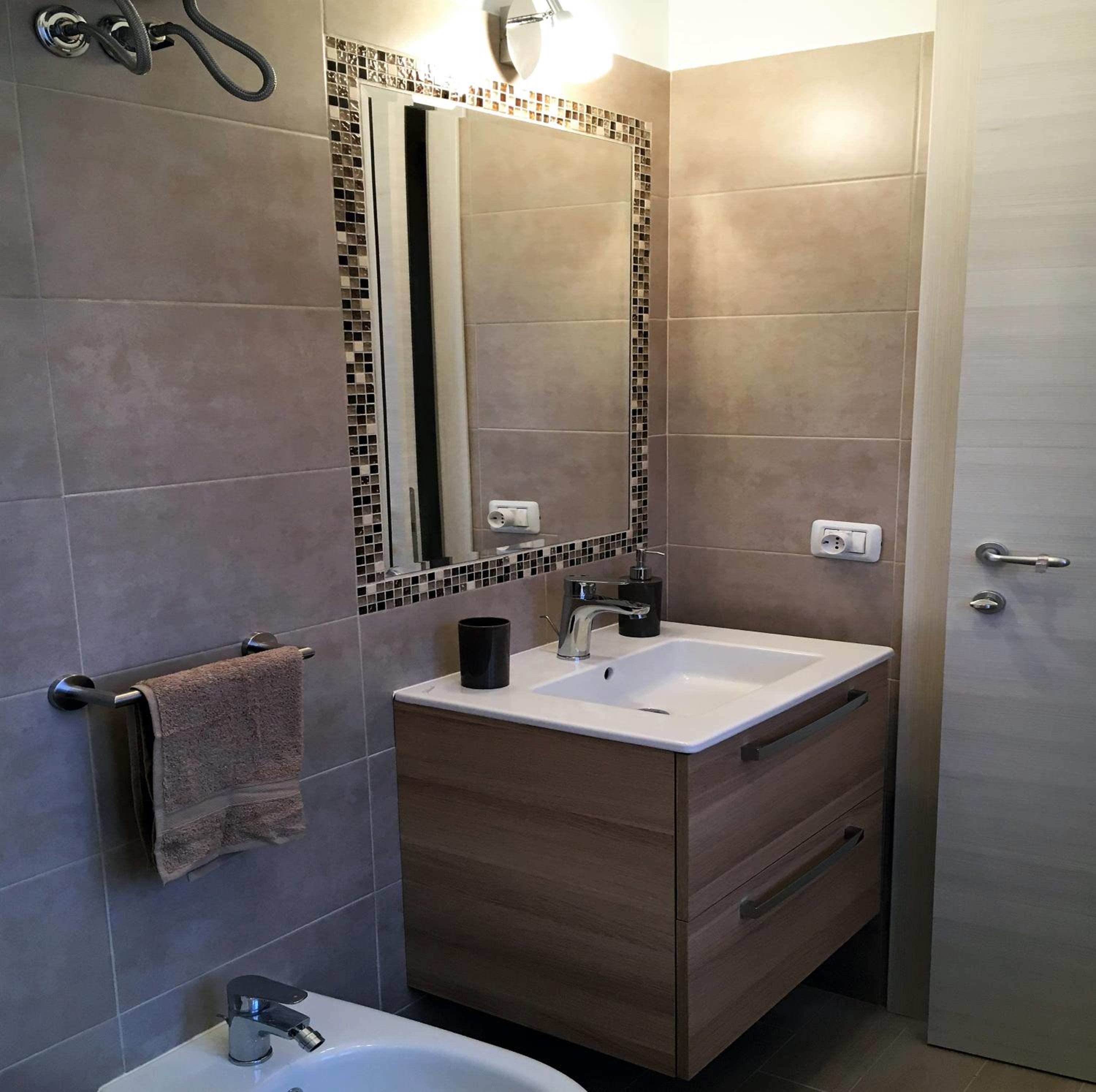 Deluxe Double Room - Photo 5