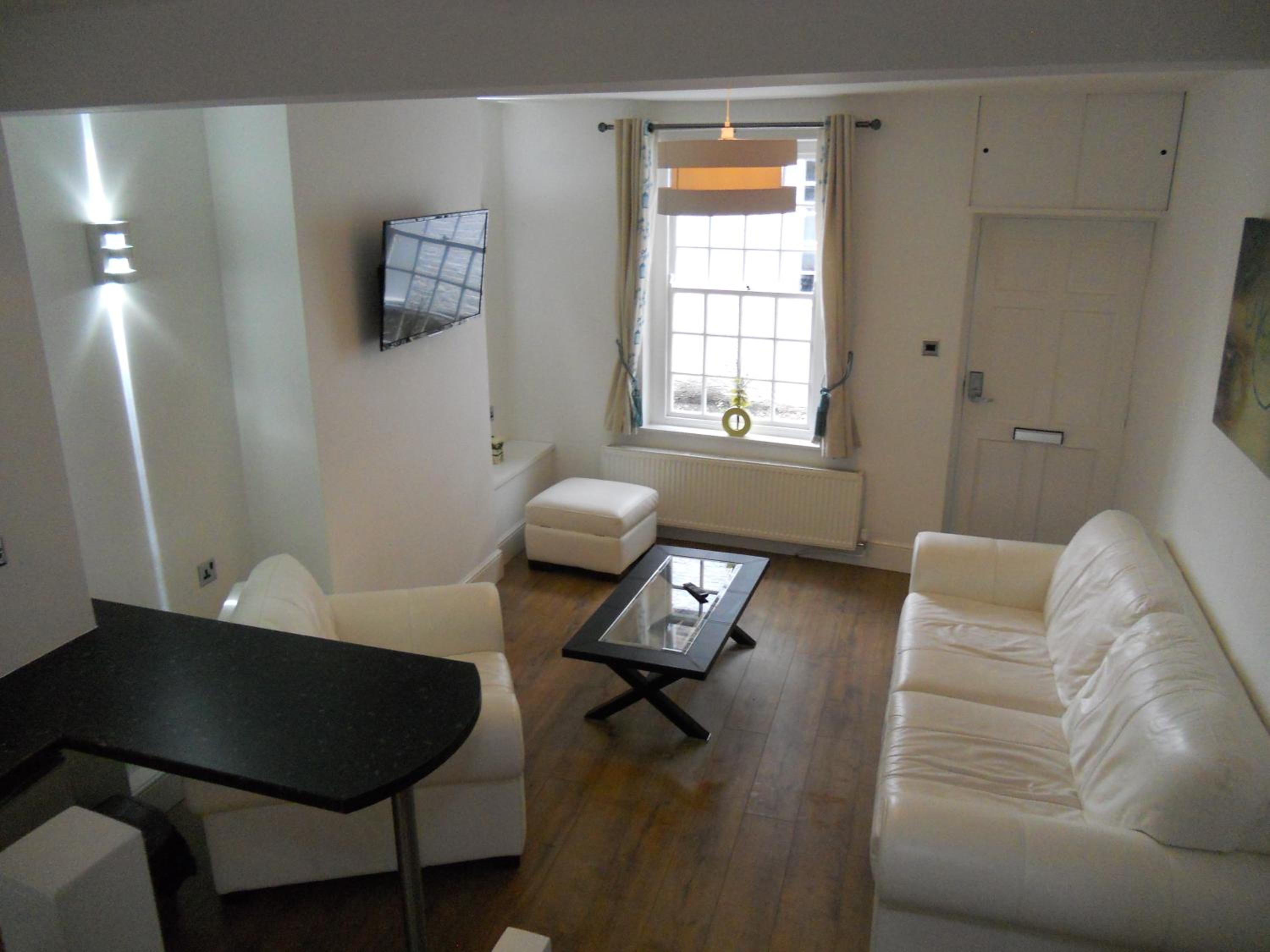 Two-Bedroom Townhouse photo 1
