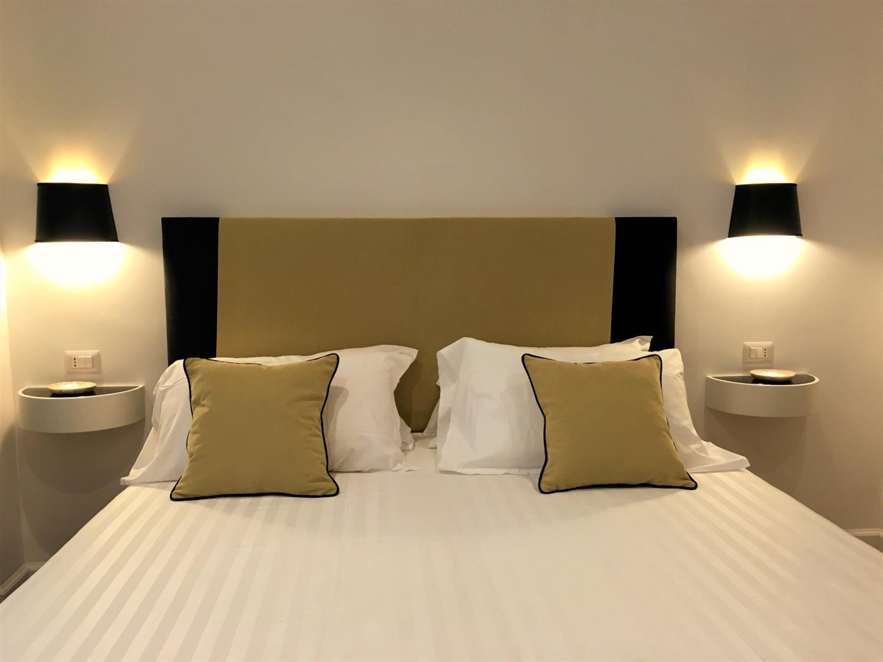 Deluxe Double or Twin Room photo 2