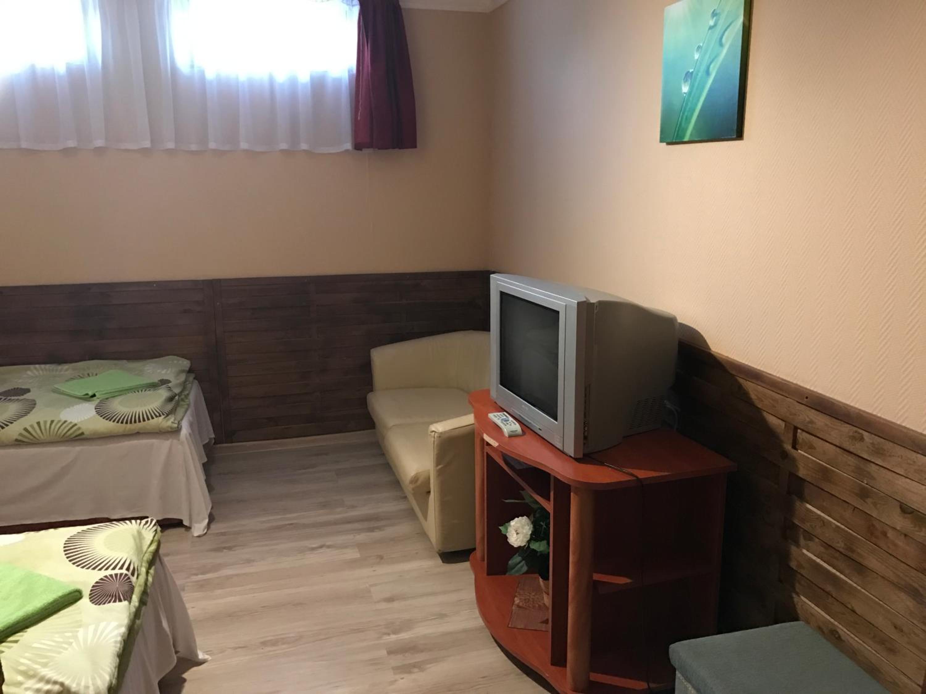 Budget Double or Twin Room photo 3