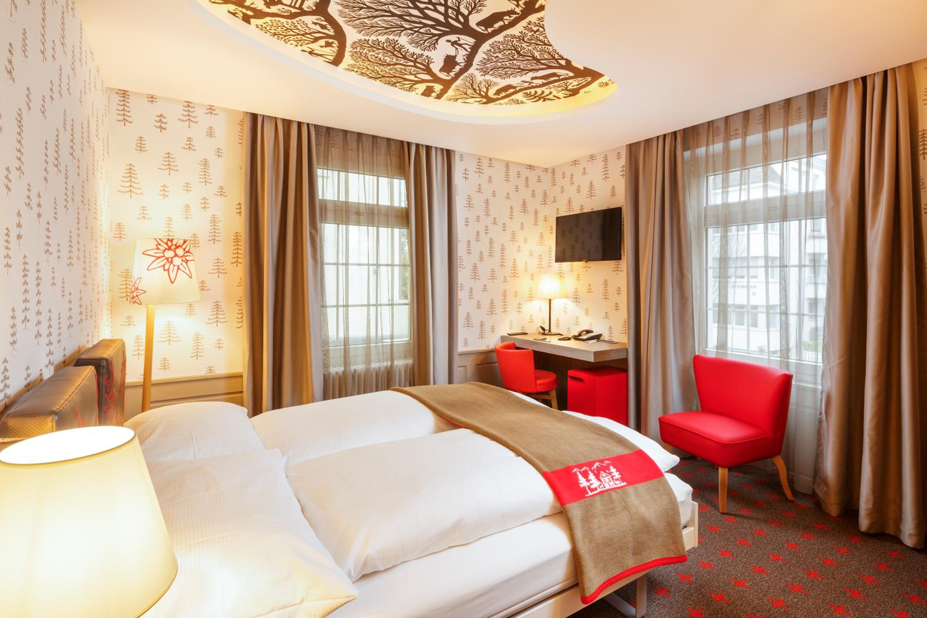 Business Double Room - Photo 1
