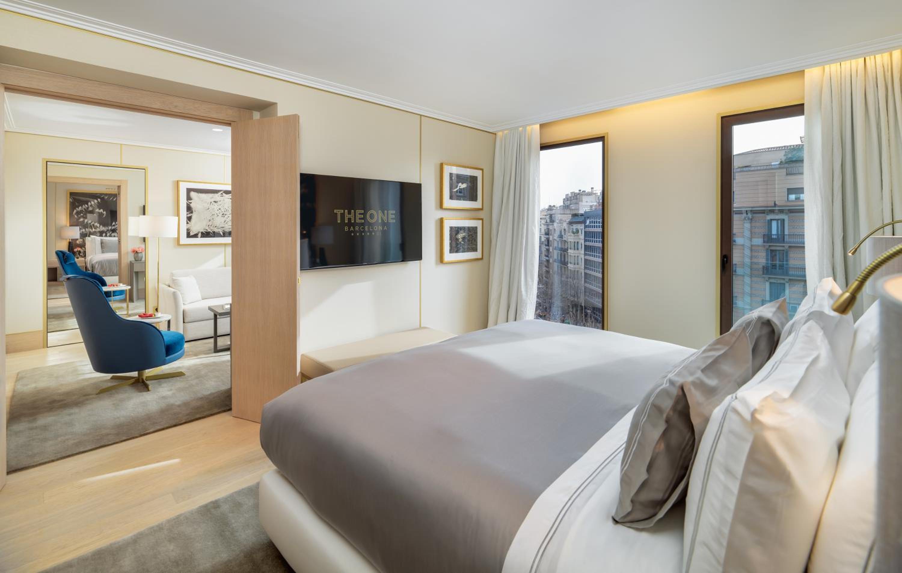 Suite with City View