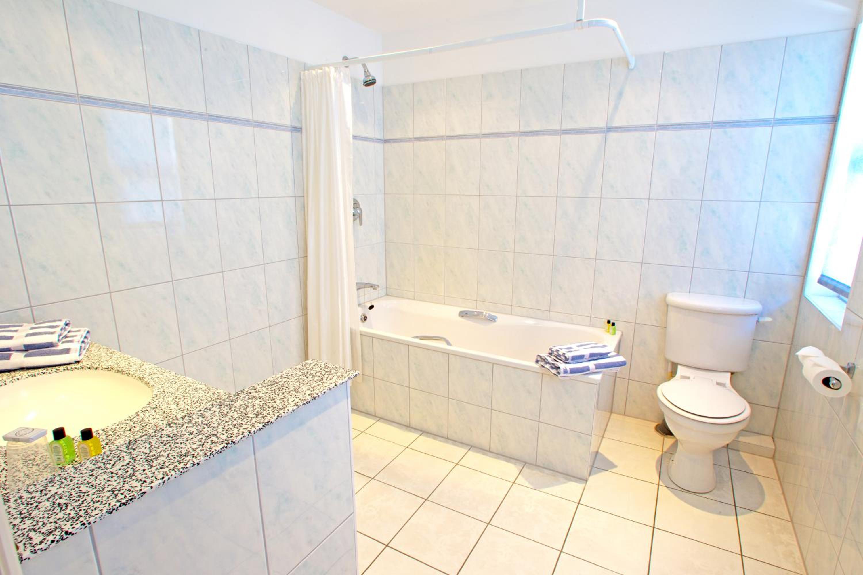 Double Room - Photo 3