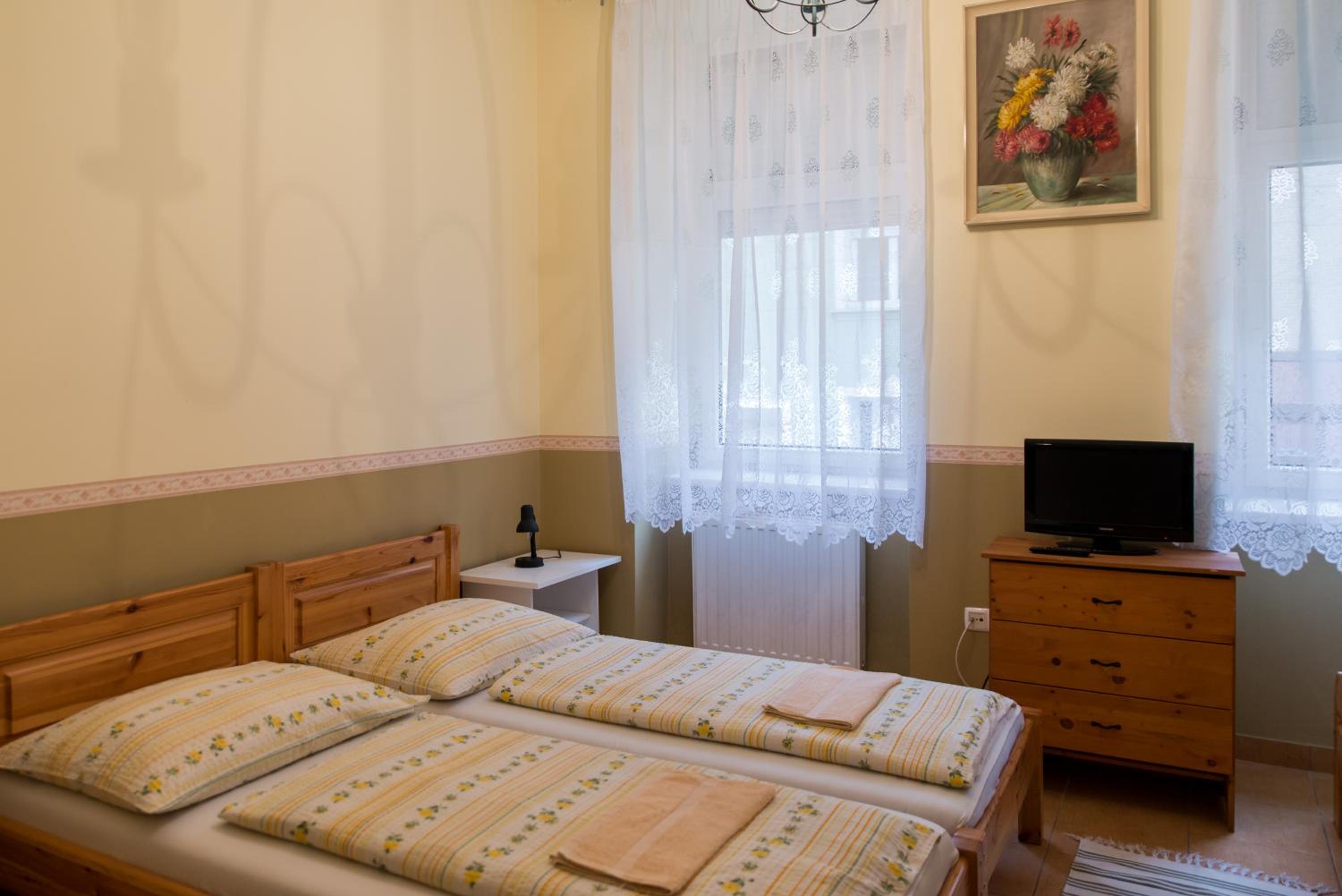 Family Room photo 1