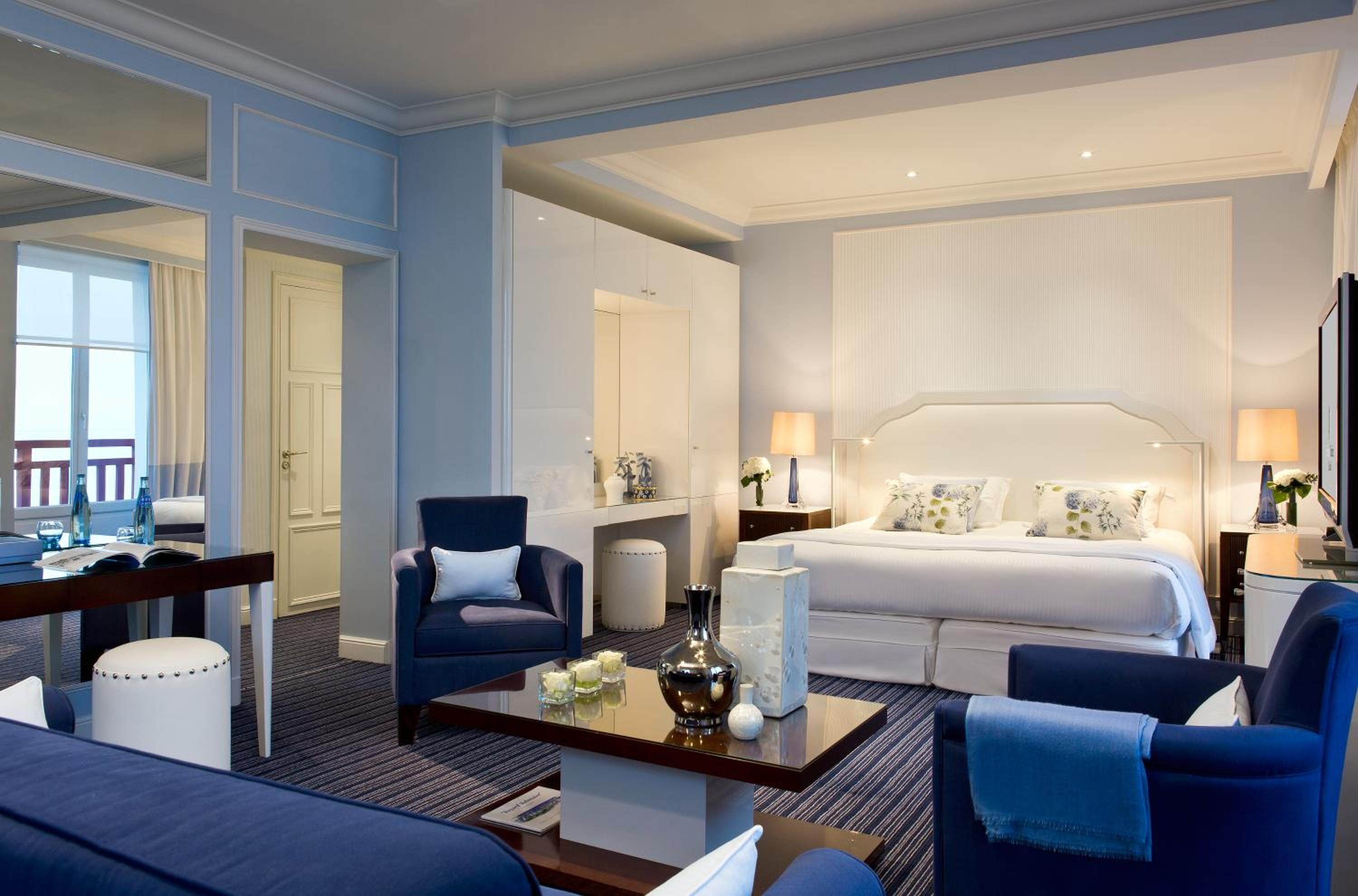 Prestige Junior Suite with sea view photo 2