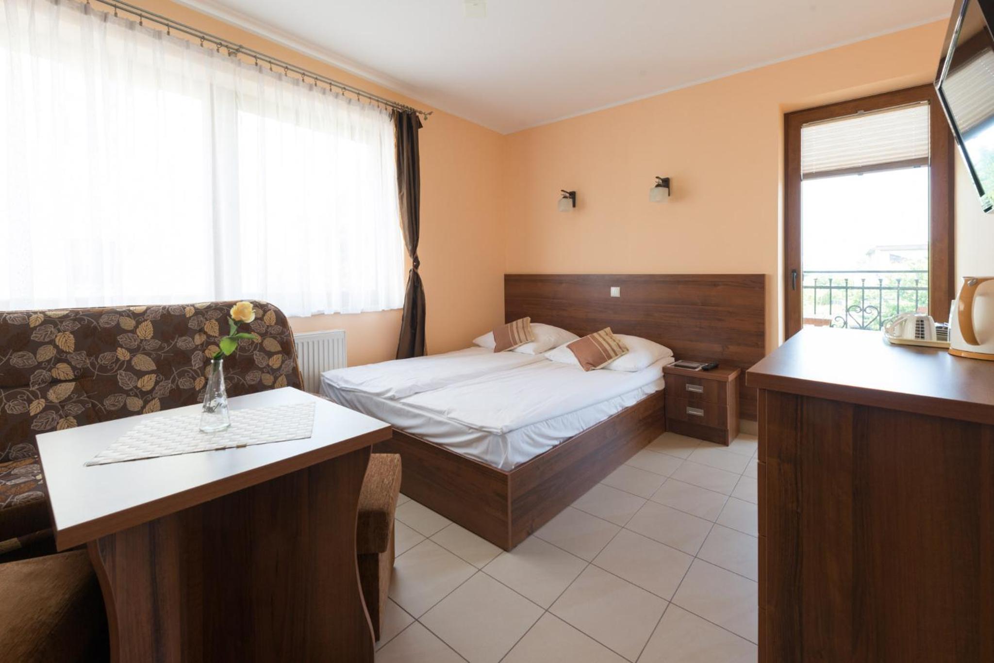 Quadruple Room with Balcony photo 2