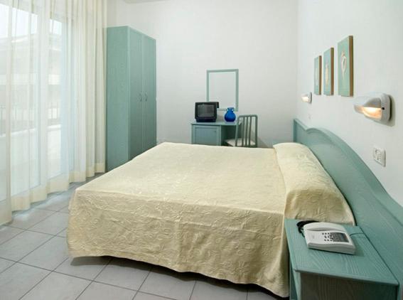 Junior Suite with Balcony photo 1