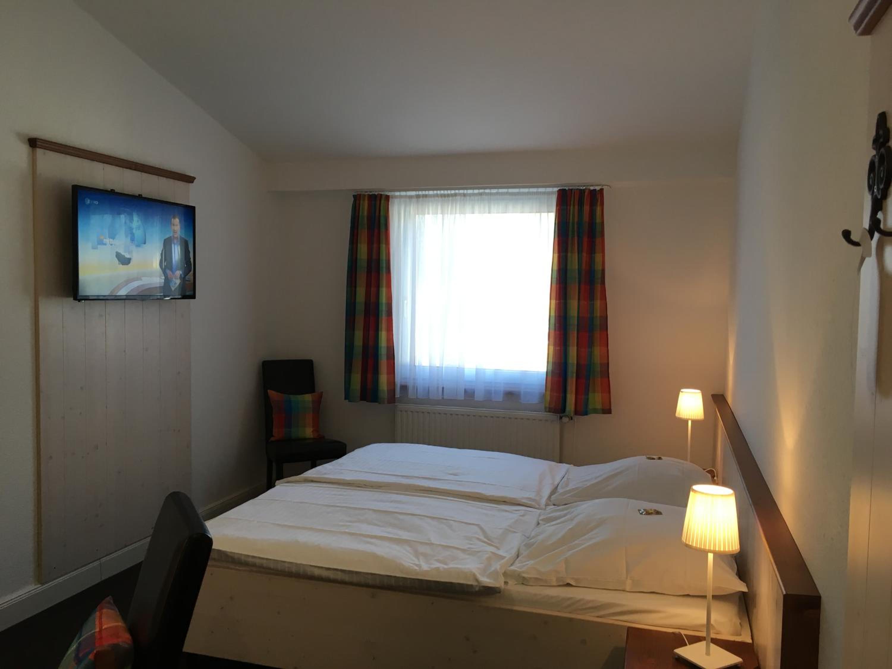Double Room - Photo 4