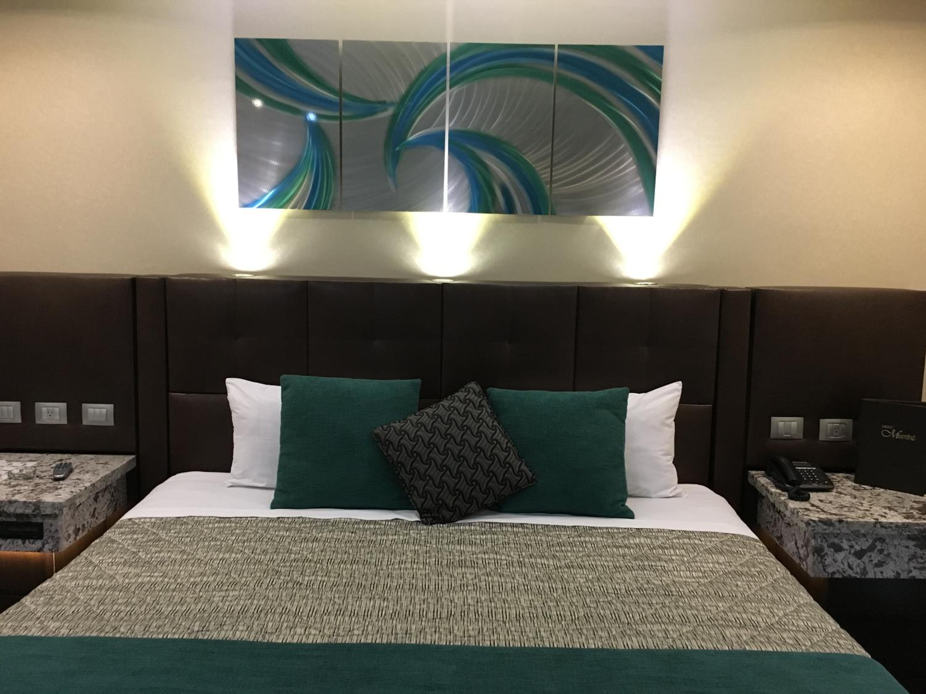 Standard Suite