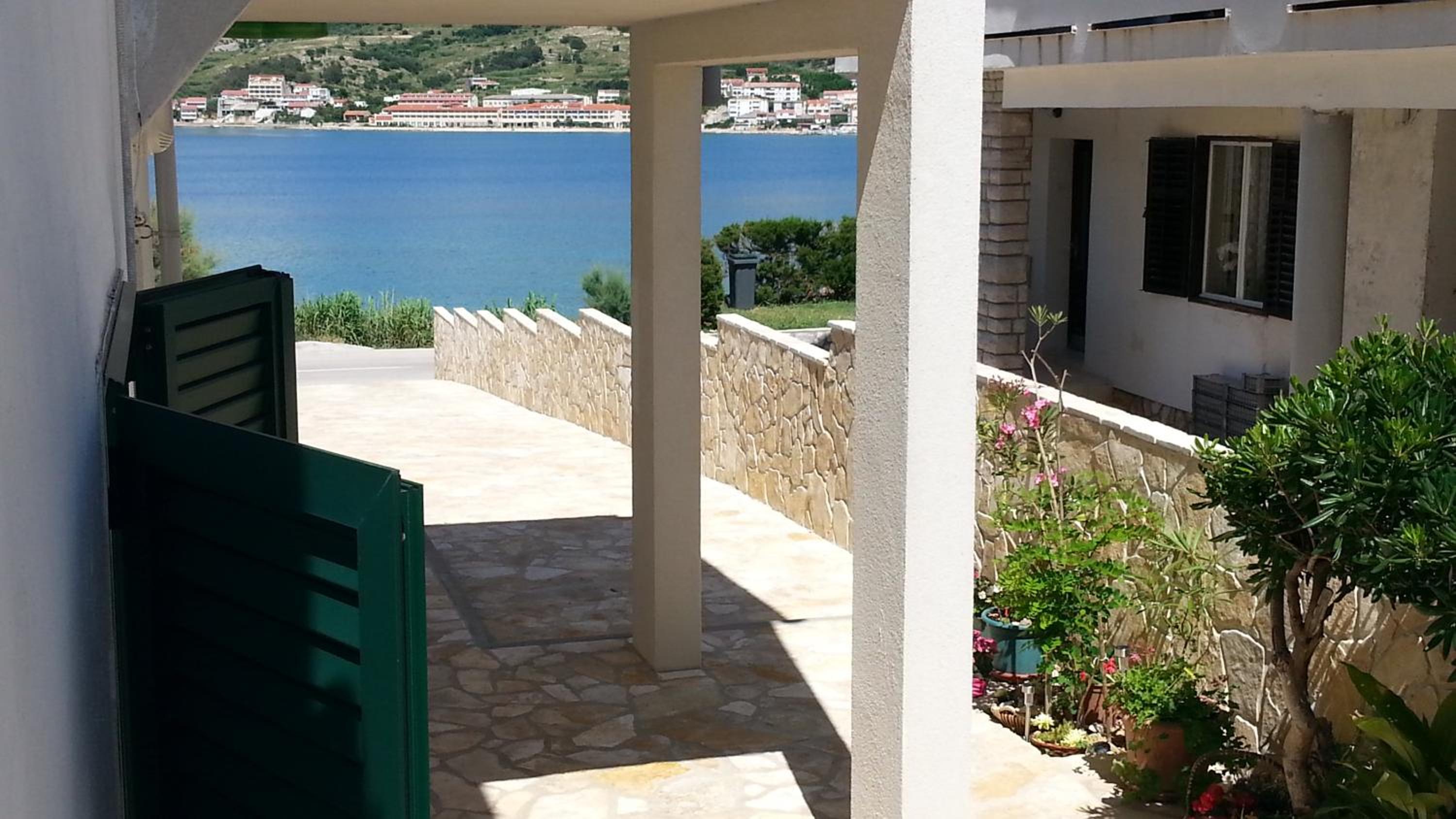 Apartment with Sea View - Photo 75