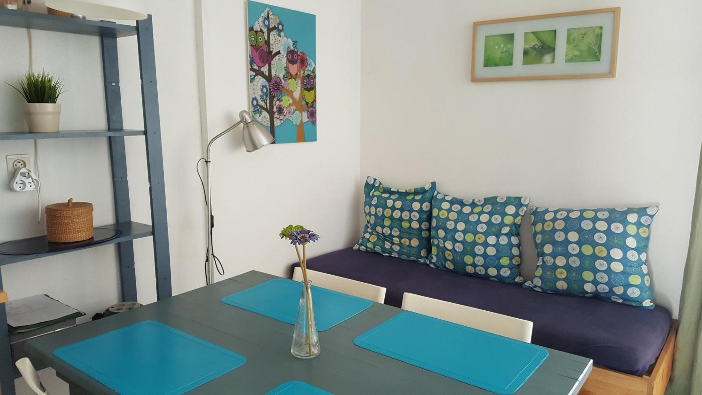 Two-Bedroom House - Photo 4