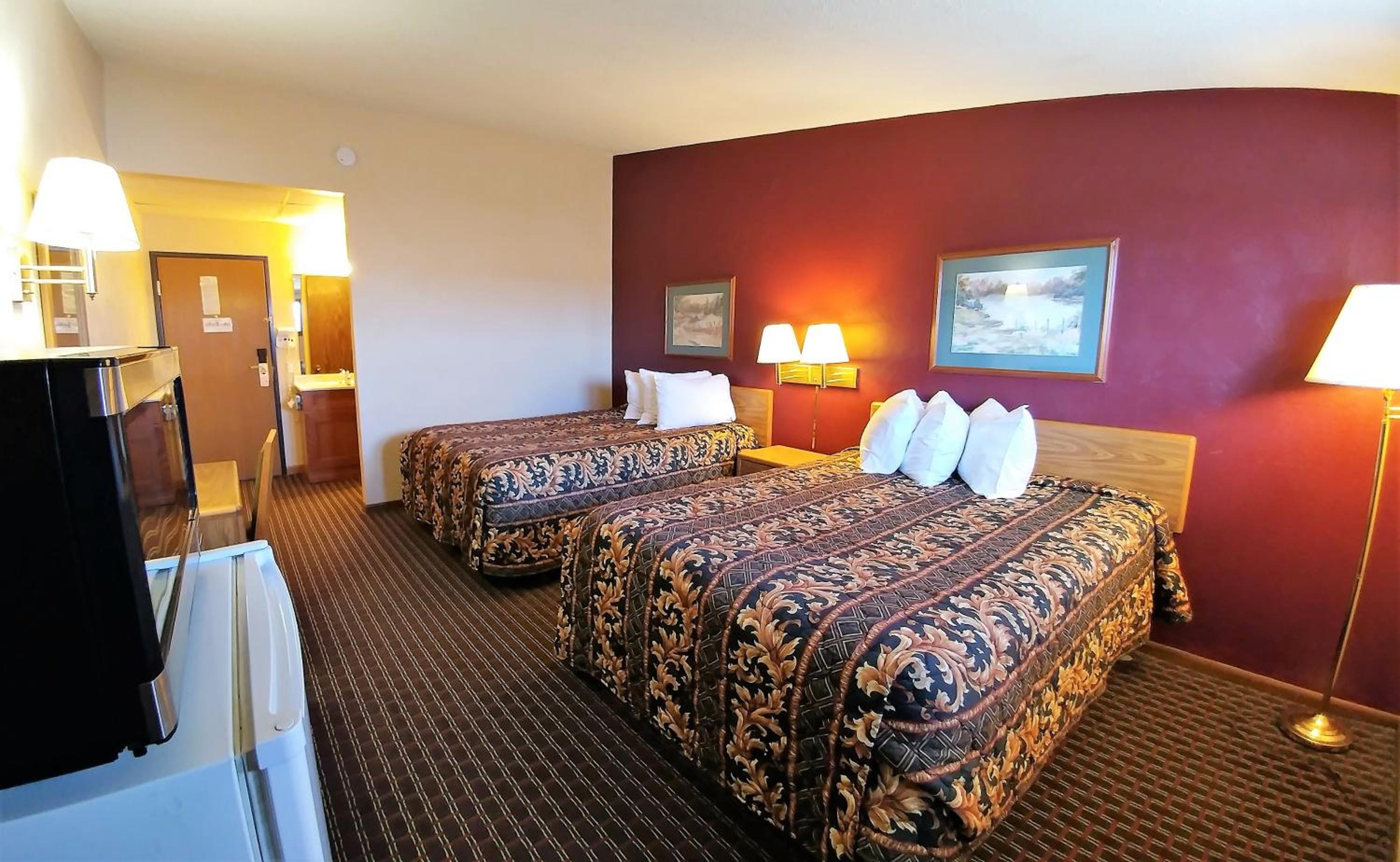Double Room with Two Double Beds - Photo 5
