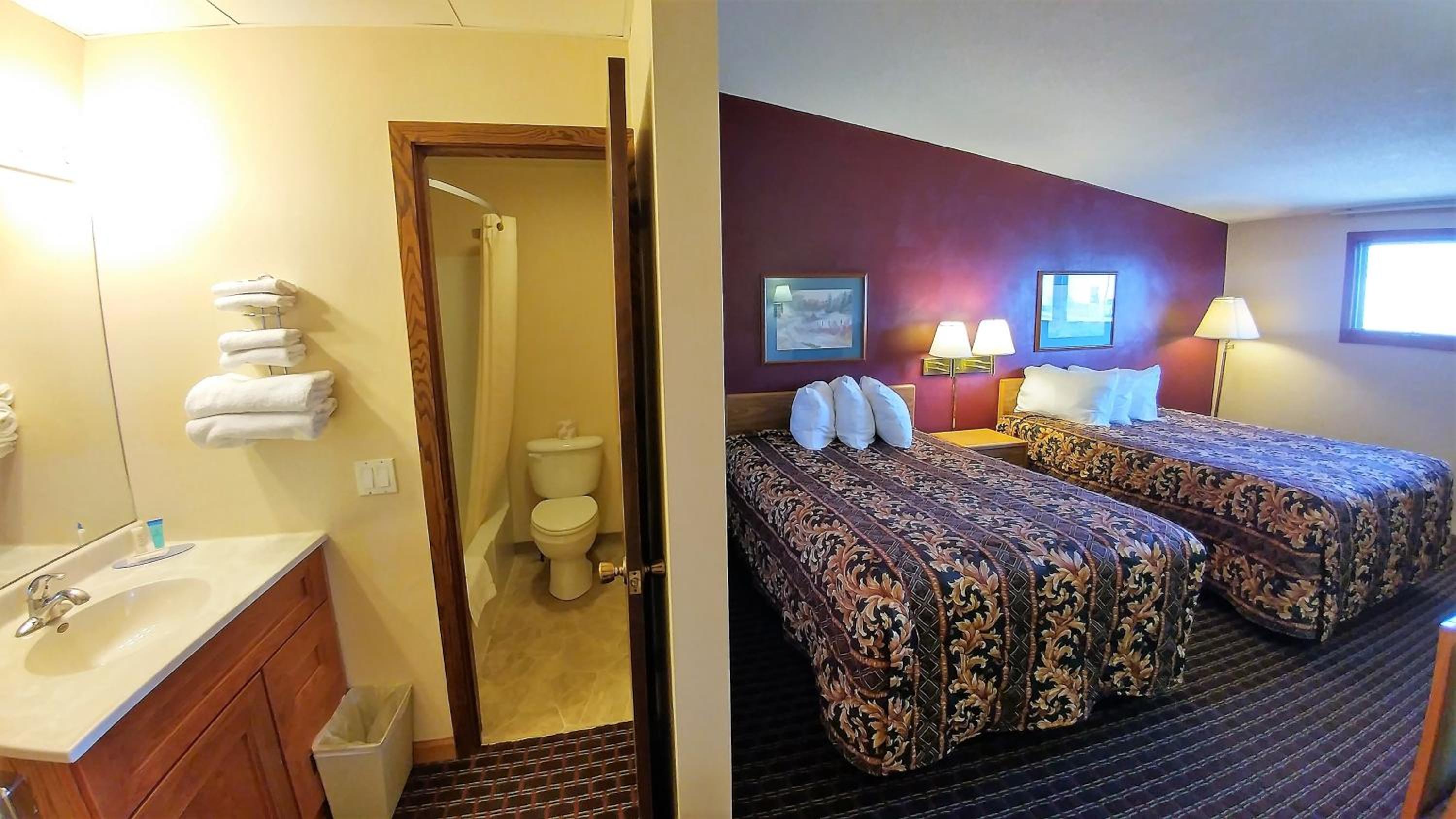 Double Room with Two Double Beds - Photo 4