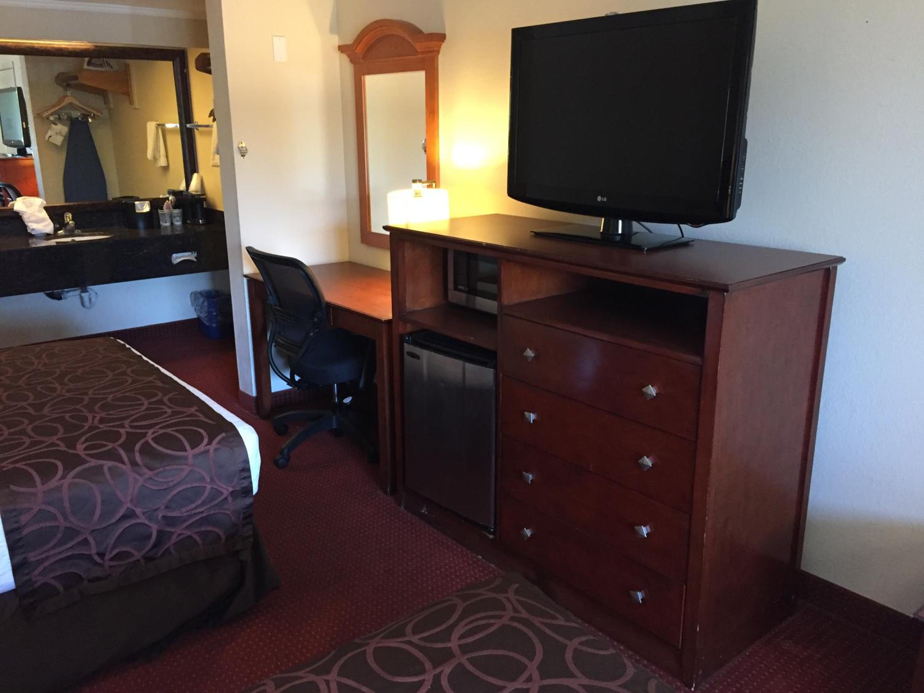 Standard Double Room - Photo 3