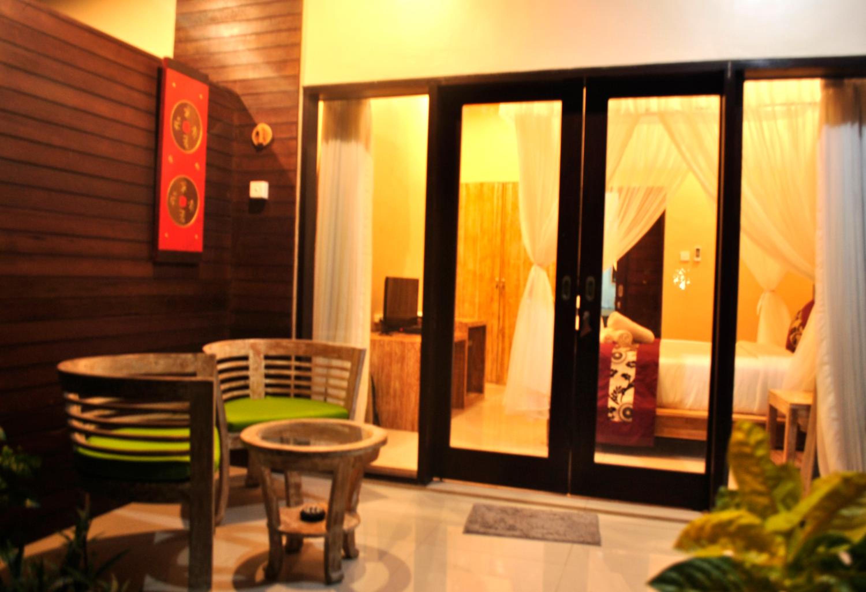 Standard Double Room - Photo 7