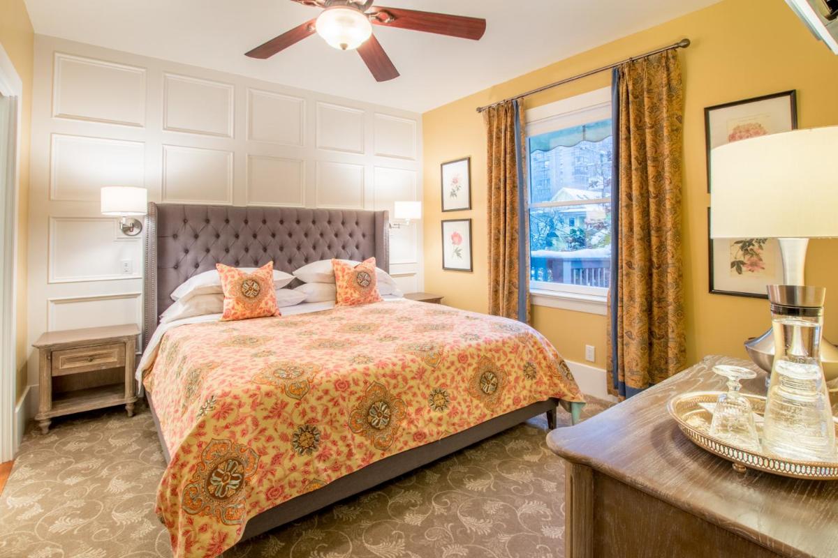 Superior King Room photo 1