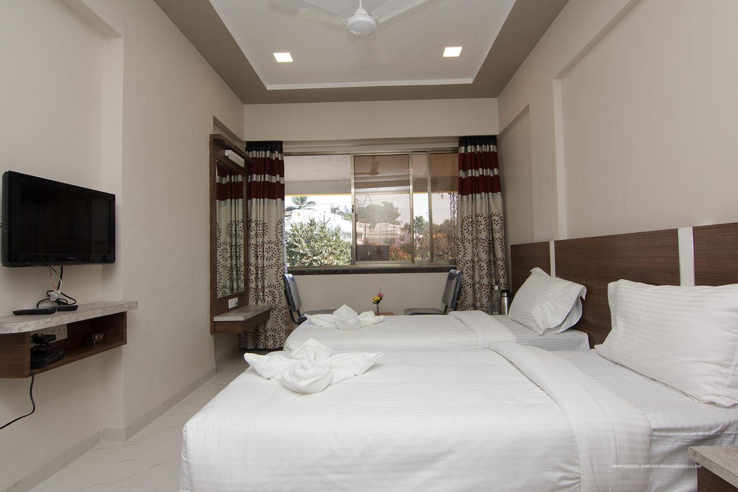 Standard Twin Room photo 2