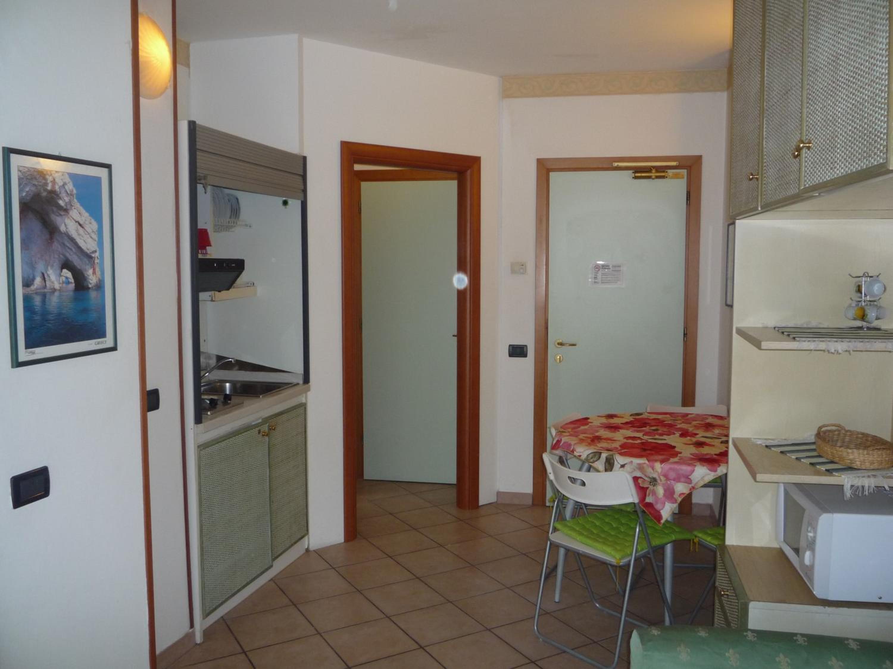 One-Bedroom Apartment (3 Adults)