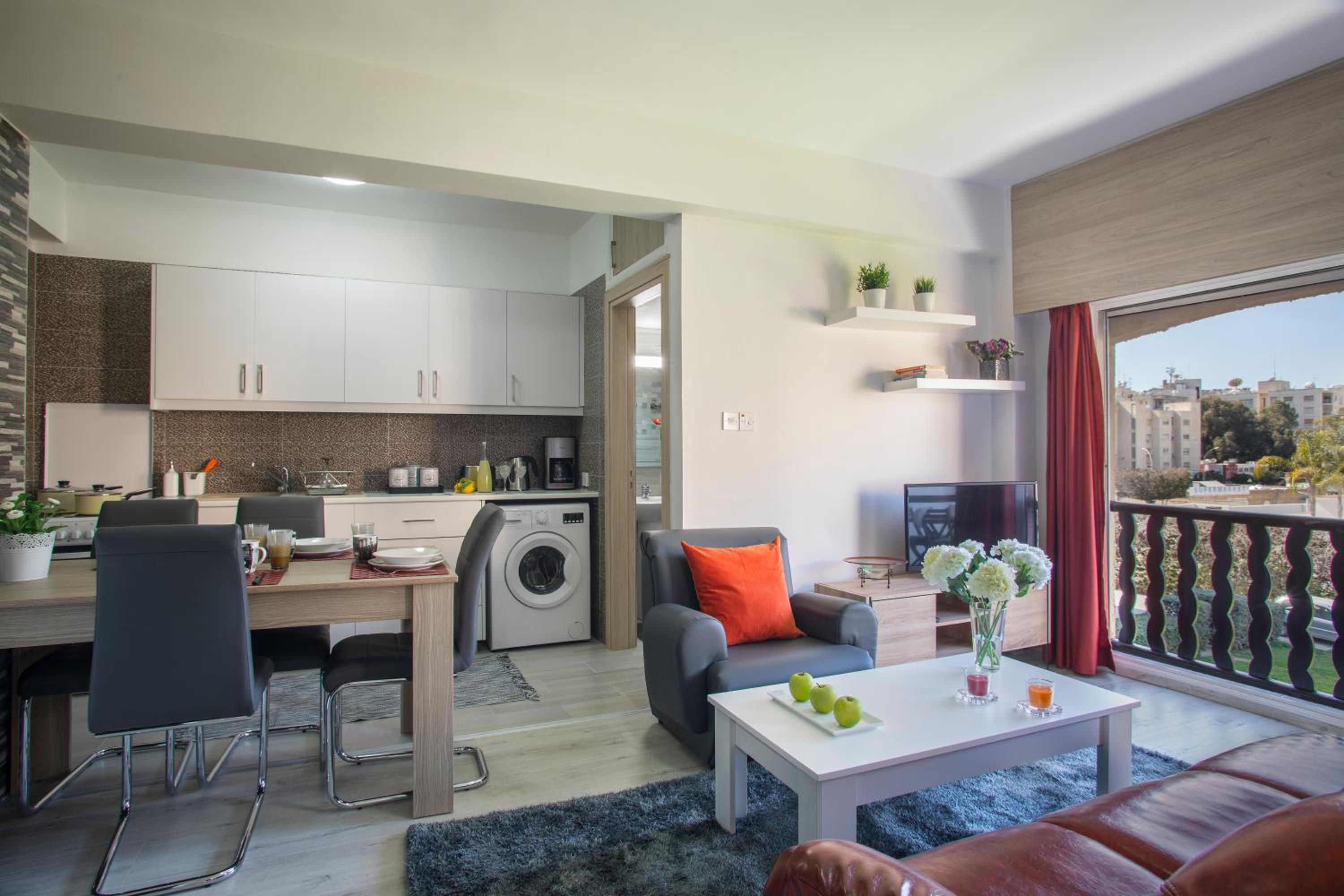 Prestigious One Bedroom Apartment B211 - Photo 11