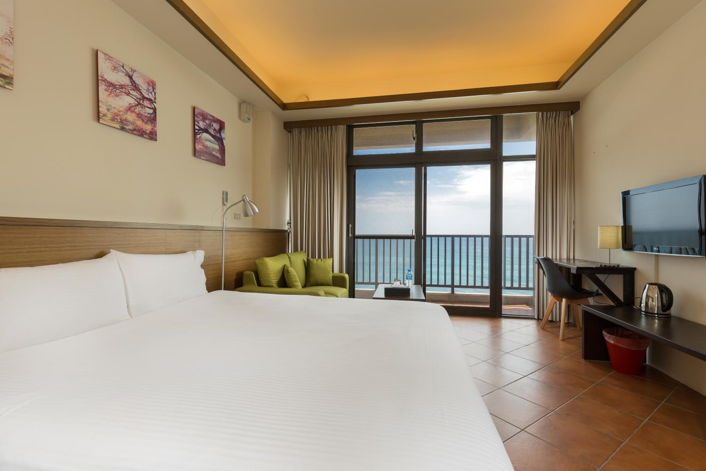 Double Room with Sea View photo 3