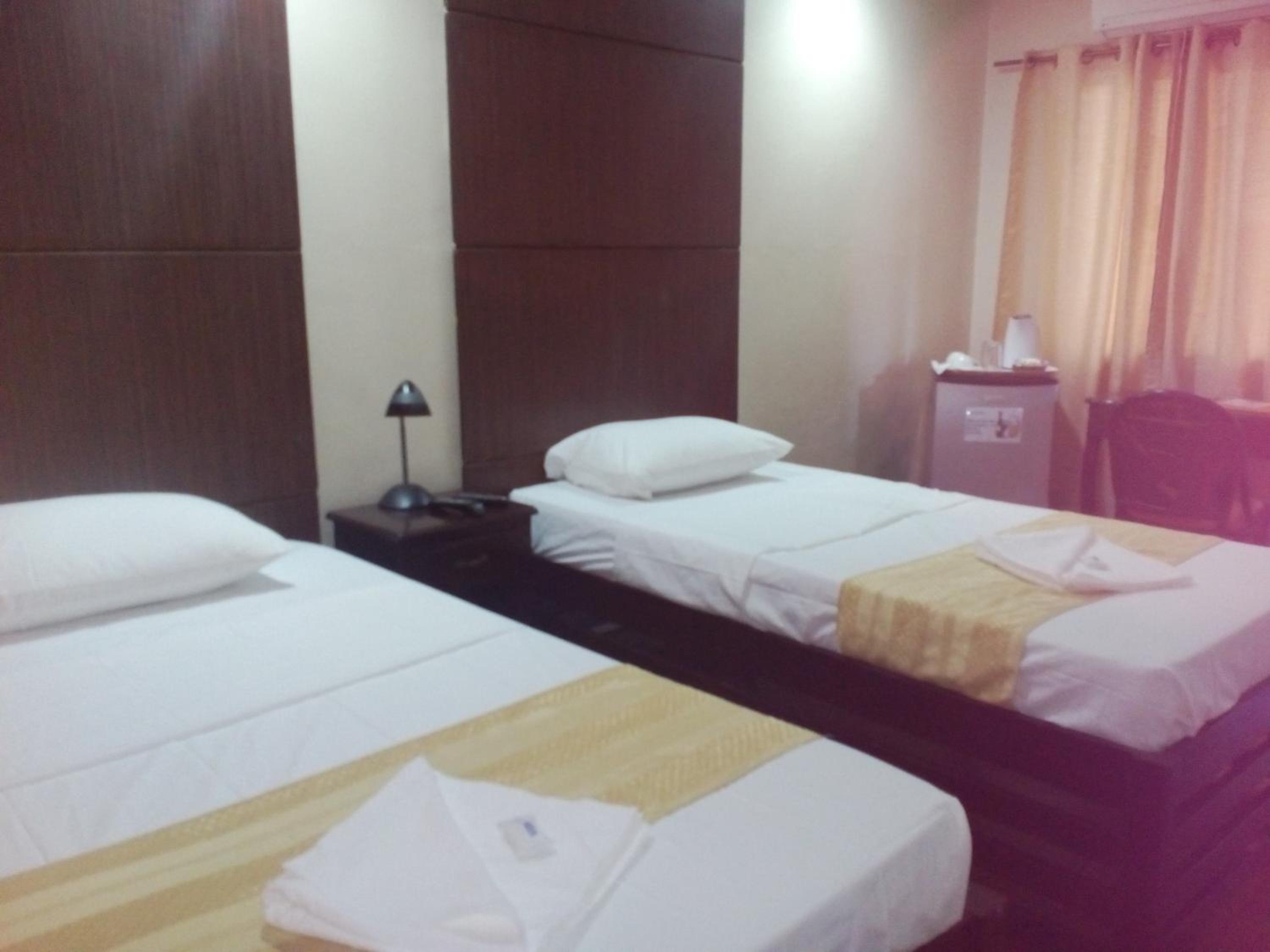 Standard Twin Room photo 3