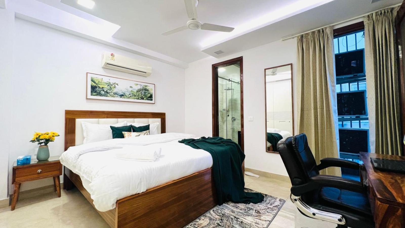 King Room