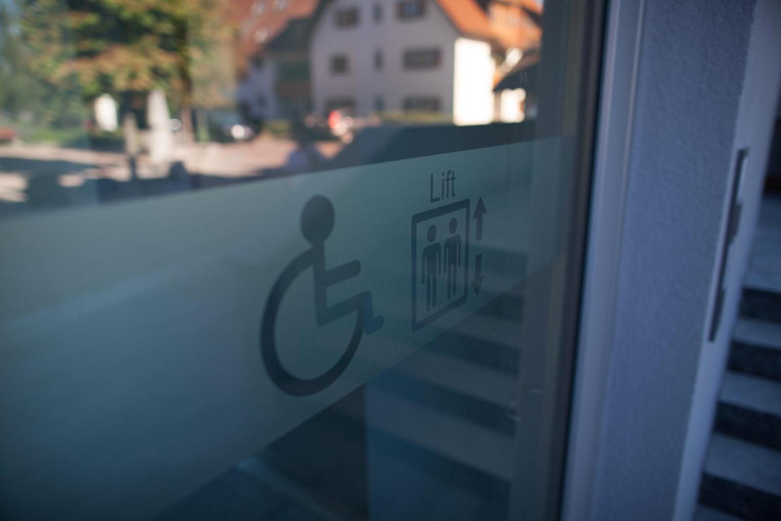 Superior Double Room wheelchair accessible (with Air Conditioning) photo 2