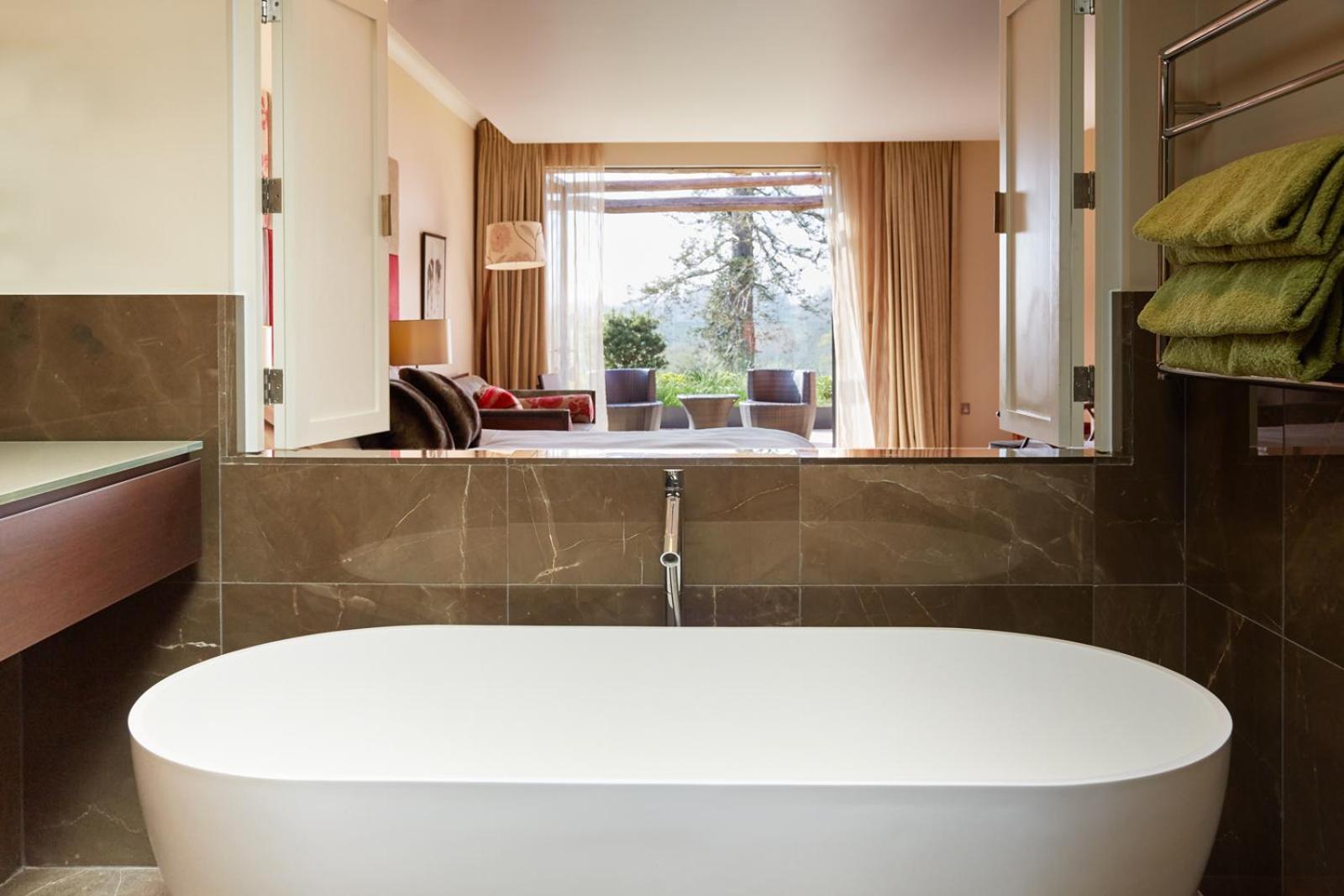 Junior Spa Suite photo 3